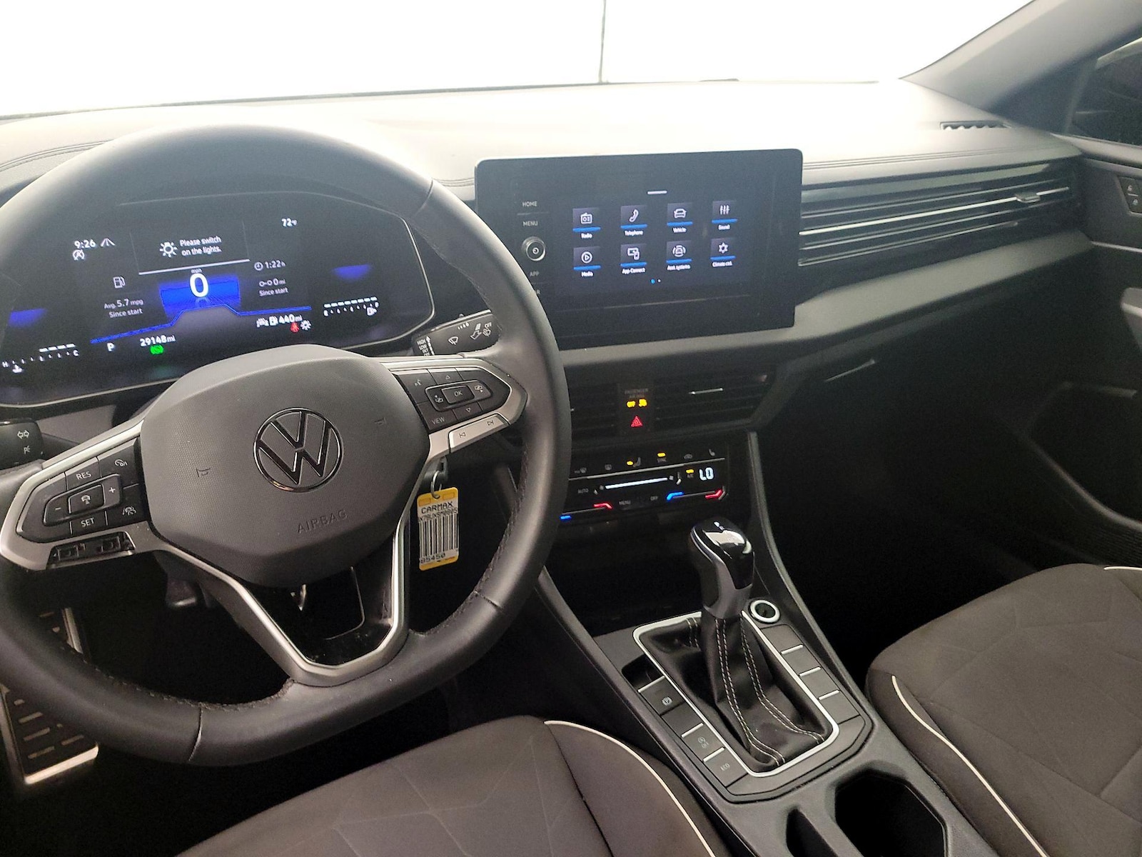 2025 Volkswagen Jetta Sport - Photo 10