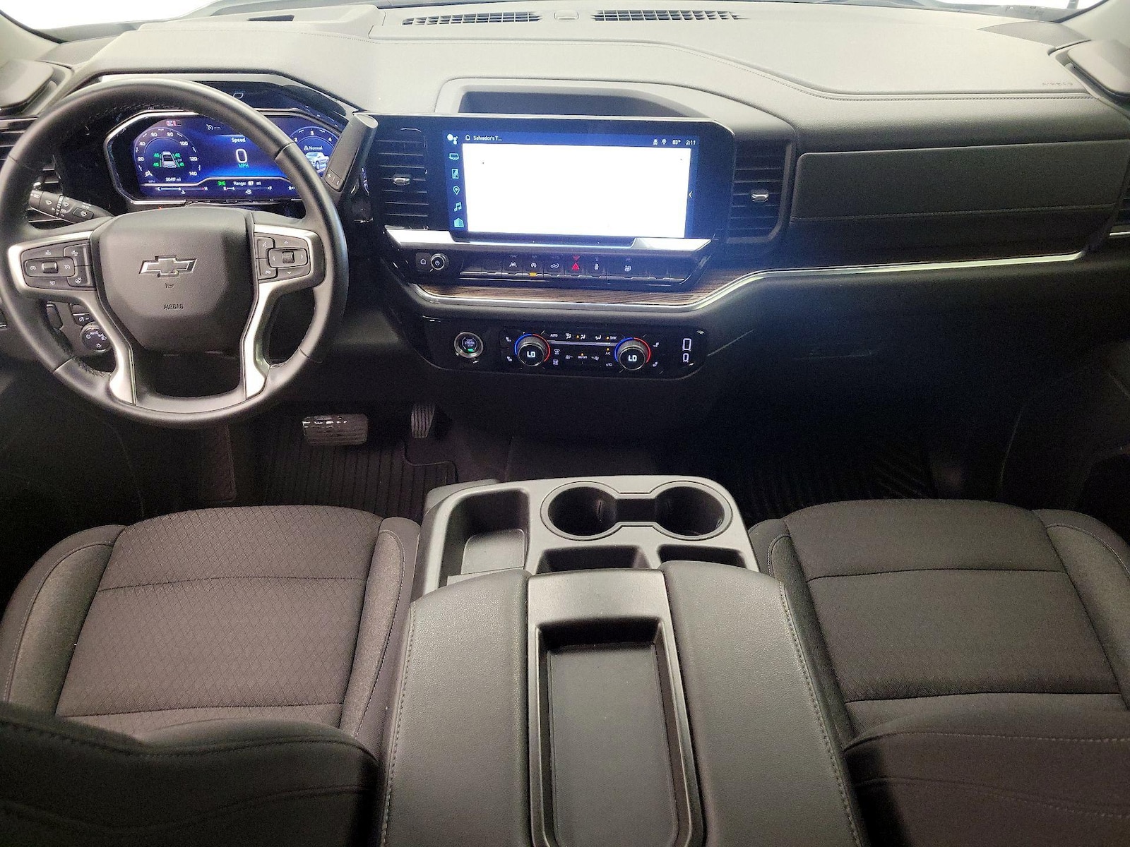 2024 Chevrolet Silverado 1500 LT - Photo 10