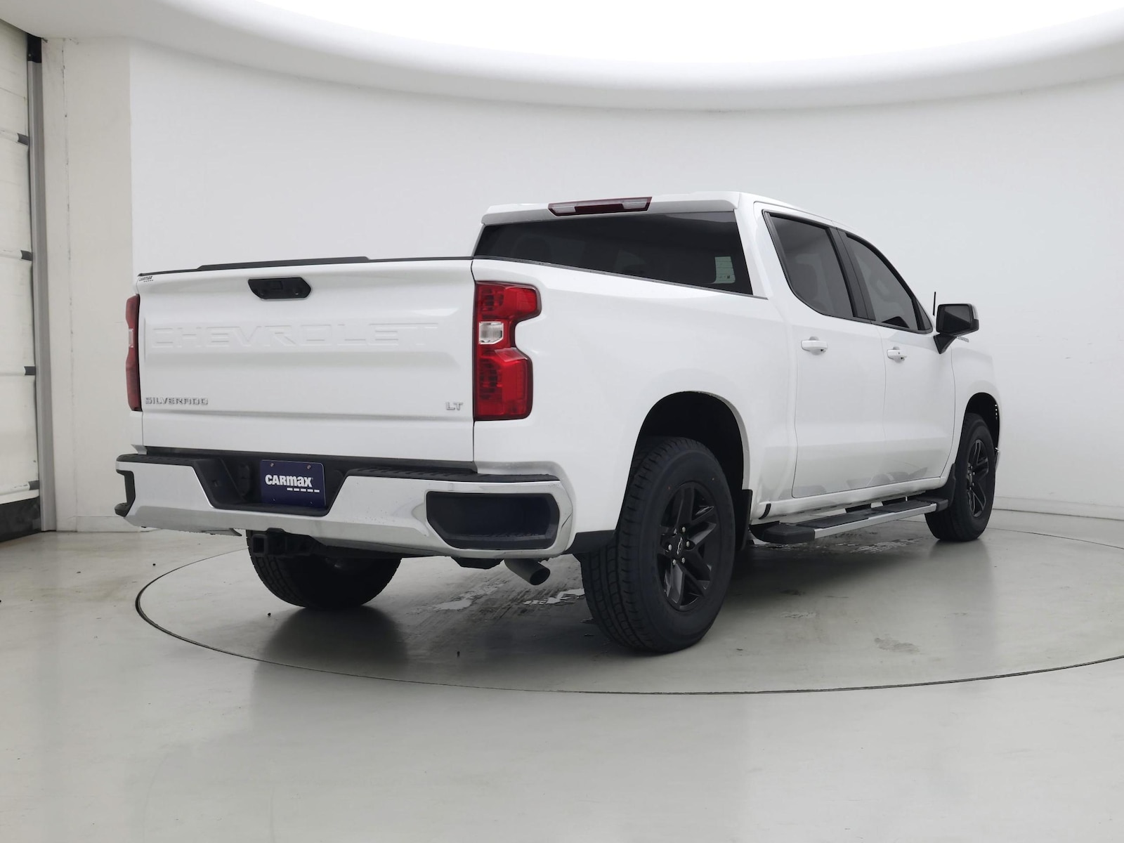 2024 Chevrolet Silverado 1500 LT - Photo 9