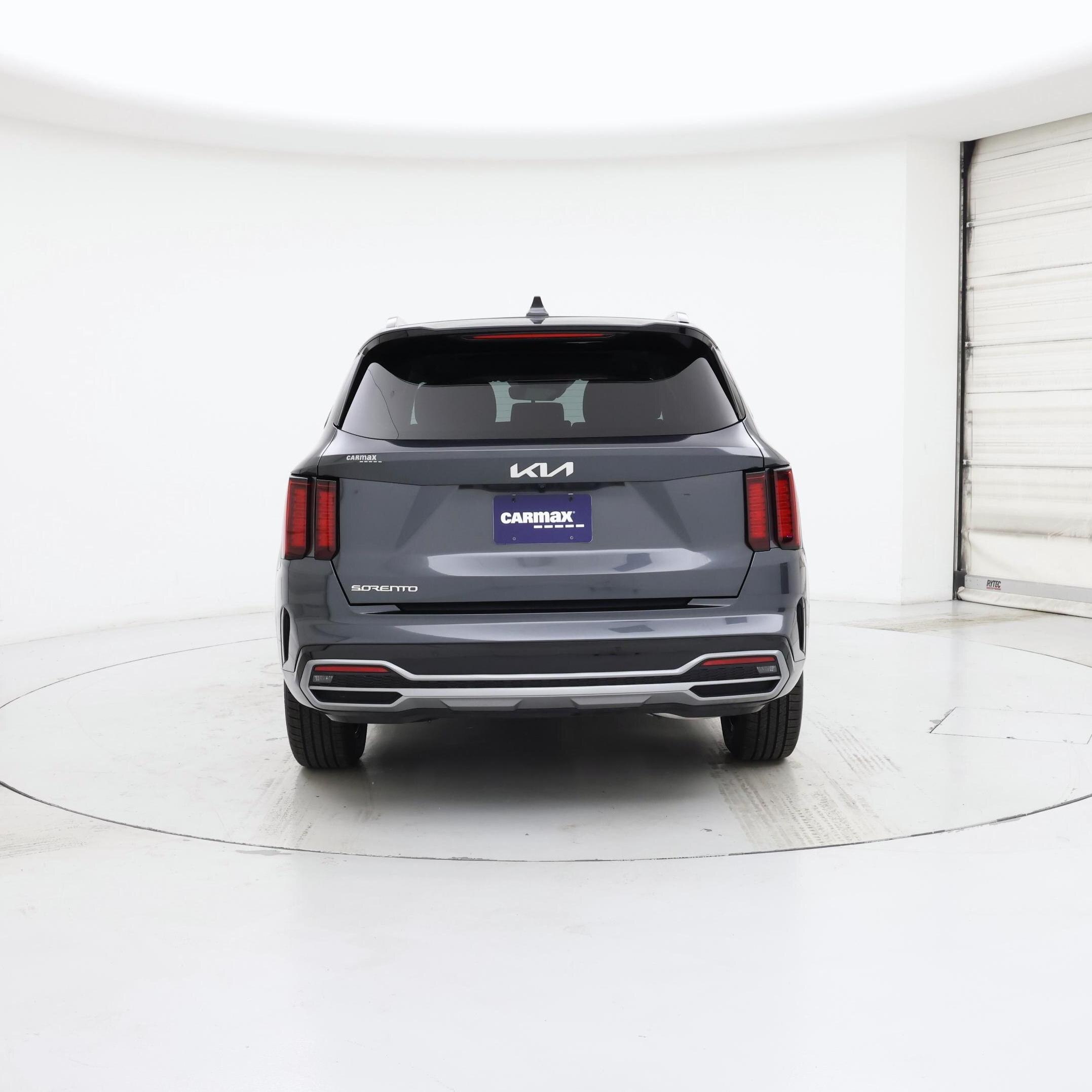Thumbnail: 2023 Kia Sorento - 6