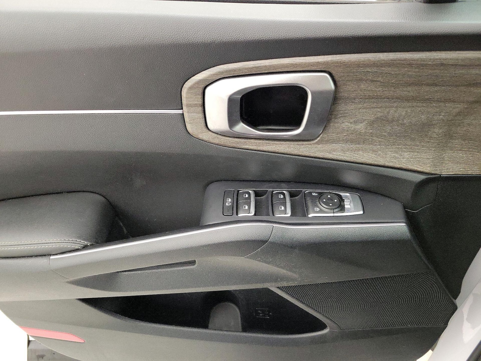 2023 Kia Sorento X-Line S - Photo 13