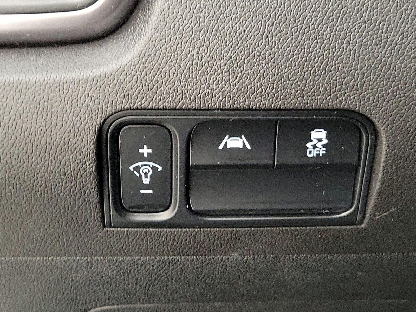 2023 Kia Sorento X-Line S - Photo 14