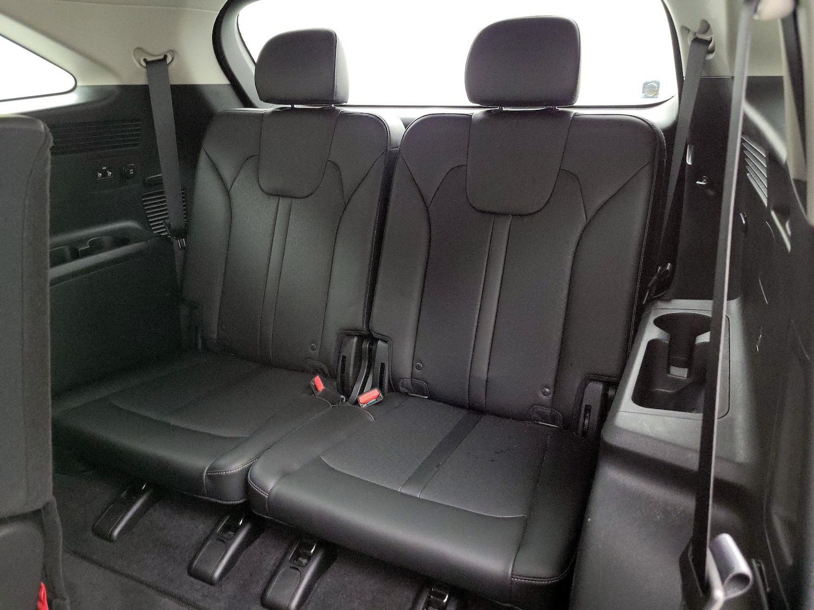 2023 Kia Sorento X-Line S - Photo 21