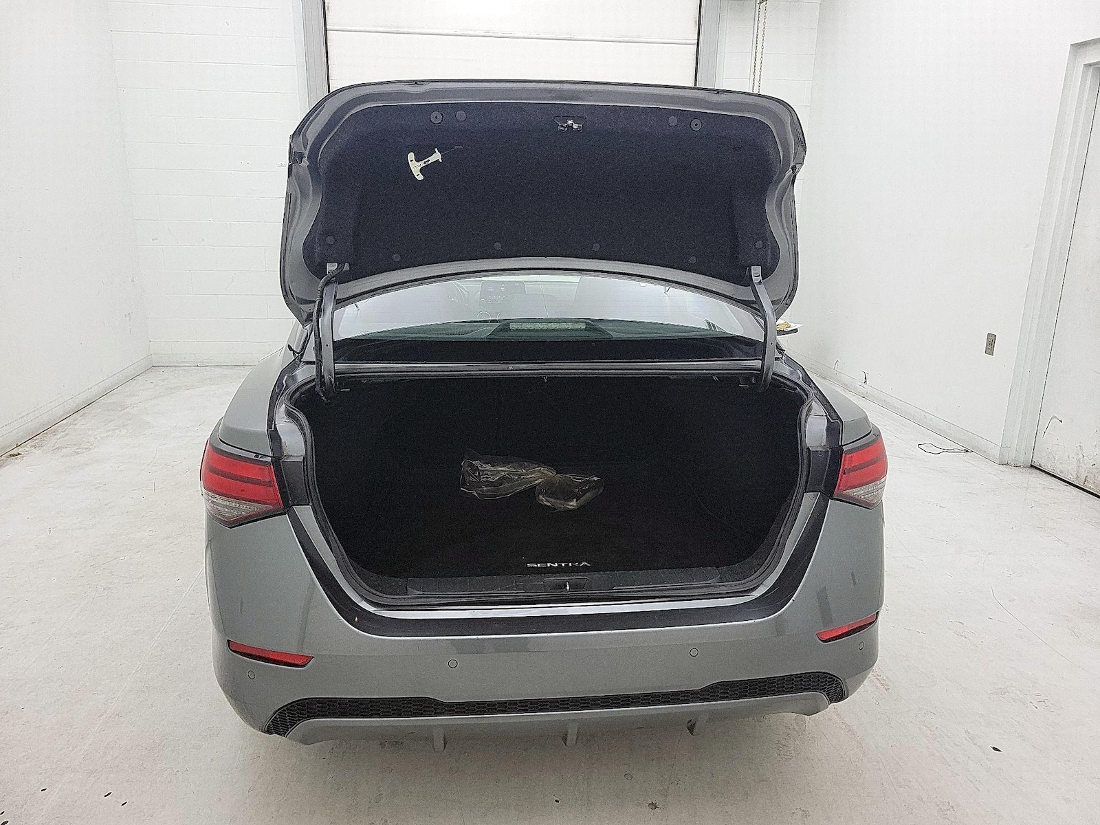 2024 Nissan Sentra SV - Photo 21