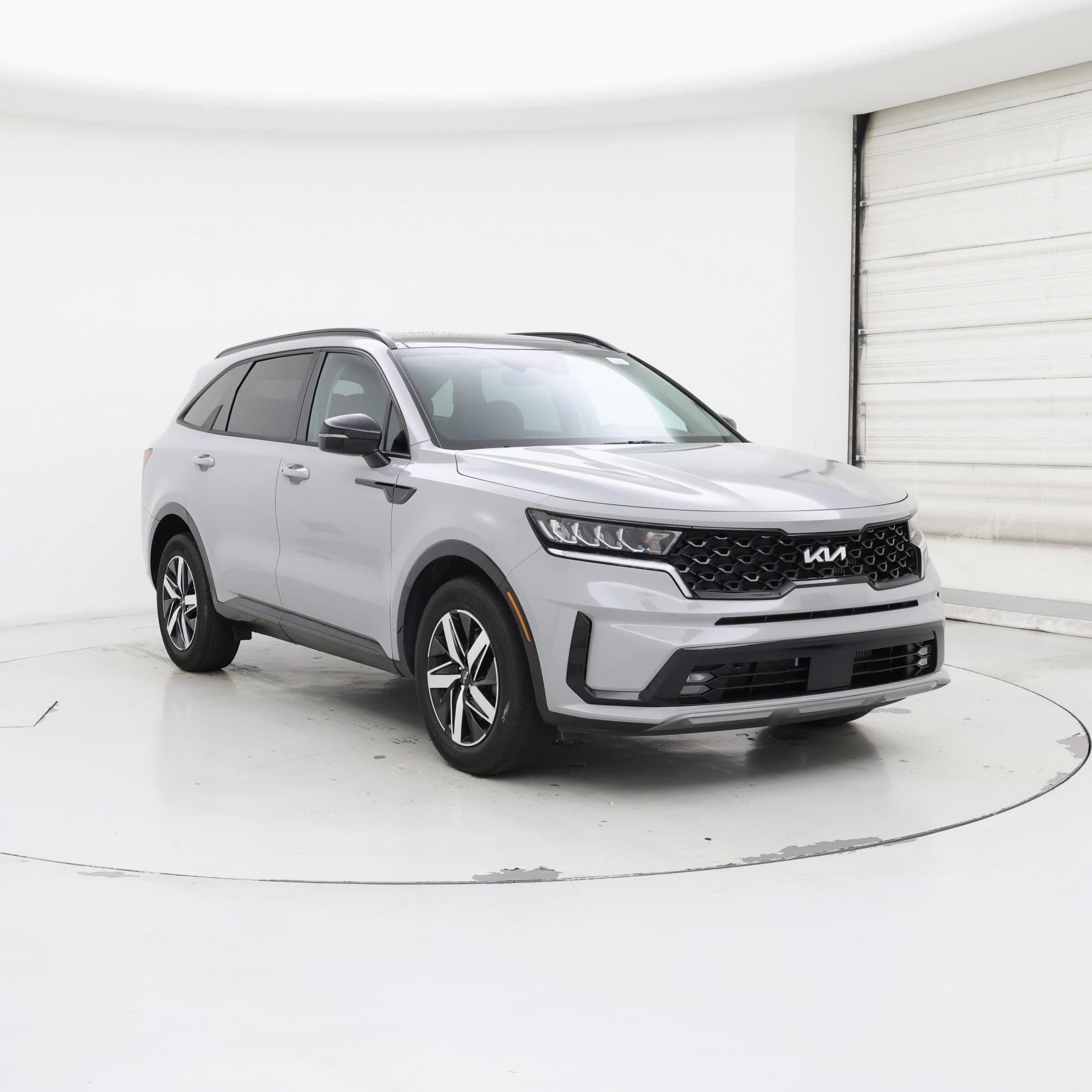 Gray 2023 Kia Sorento SUV / Crossover Front-Wheel Drive Automatic