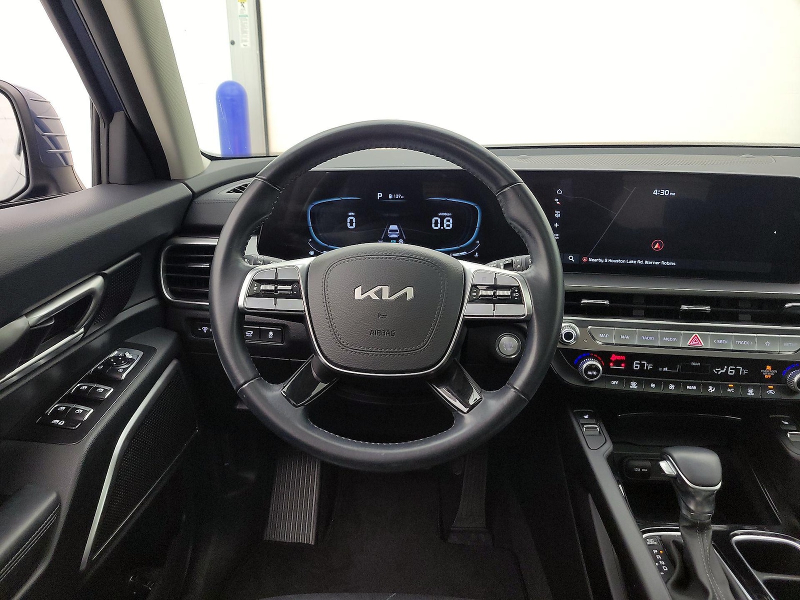 2025 Kia Telluride S - Photo 11