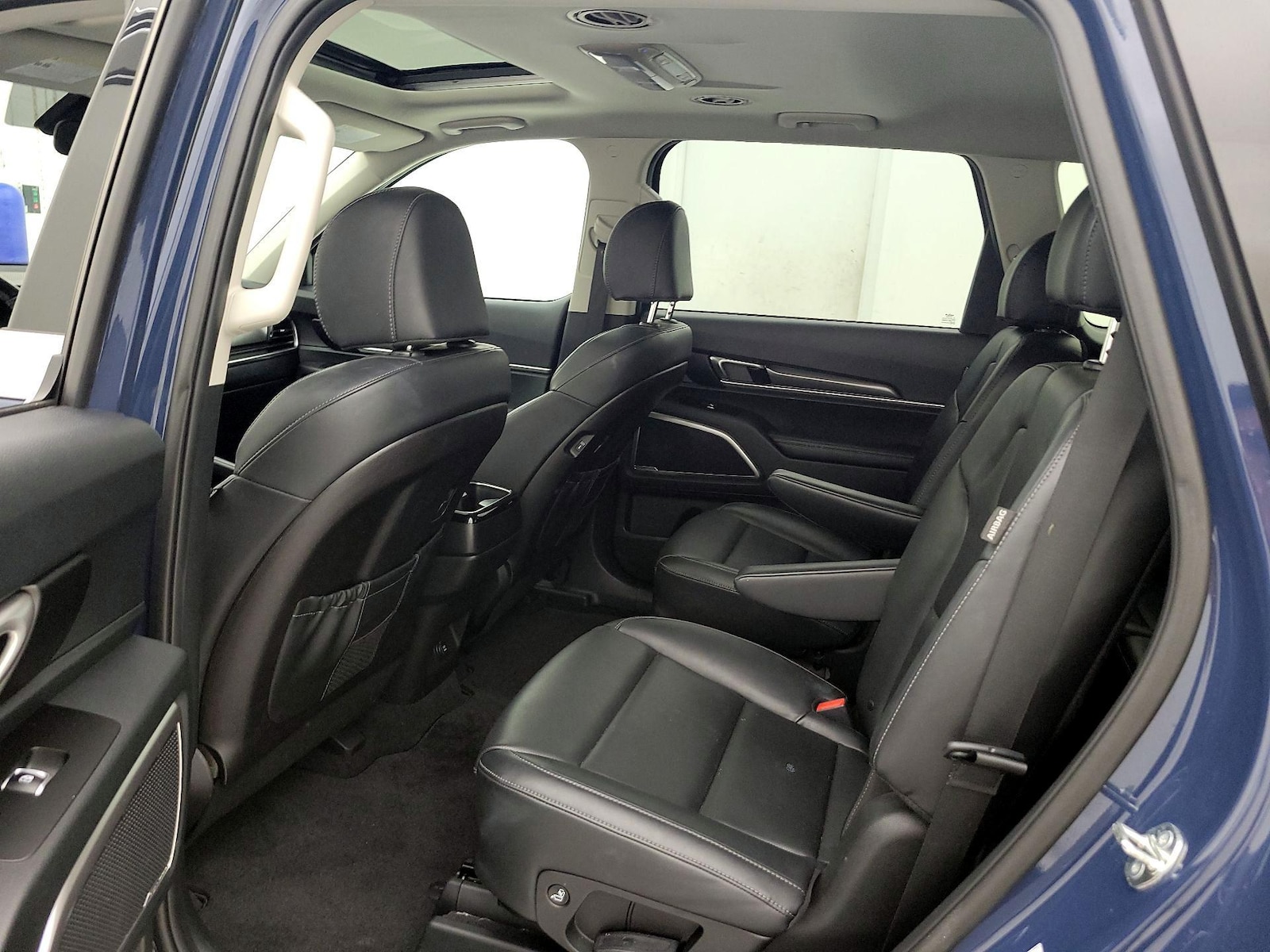 2025 Kia Telluride S - Photo 22