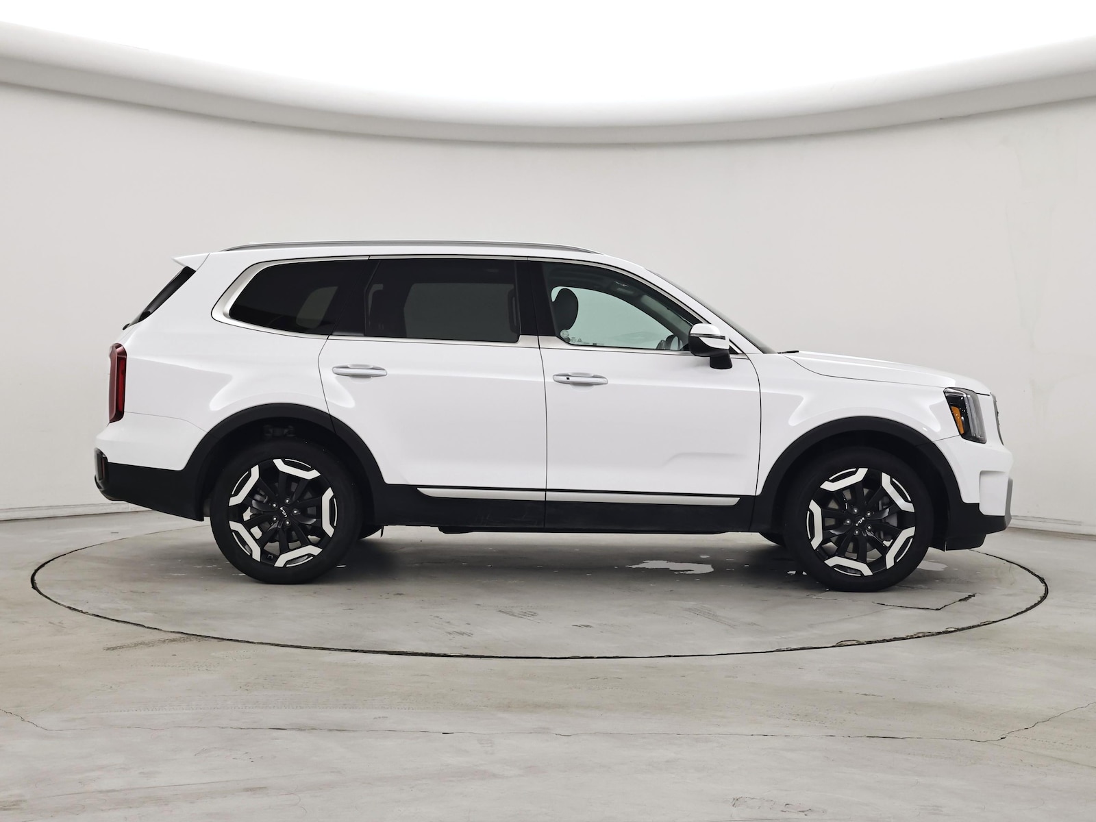 2025 Kia Telluride S - Photo 8