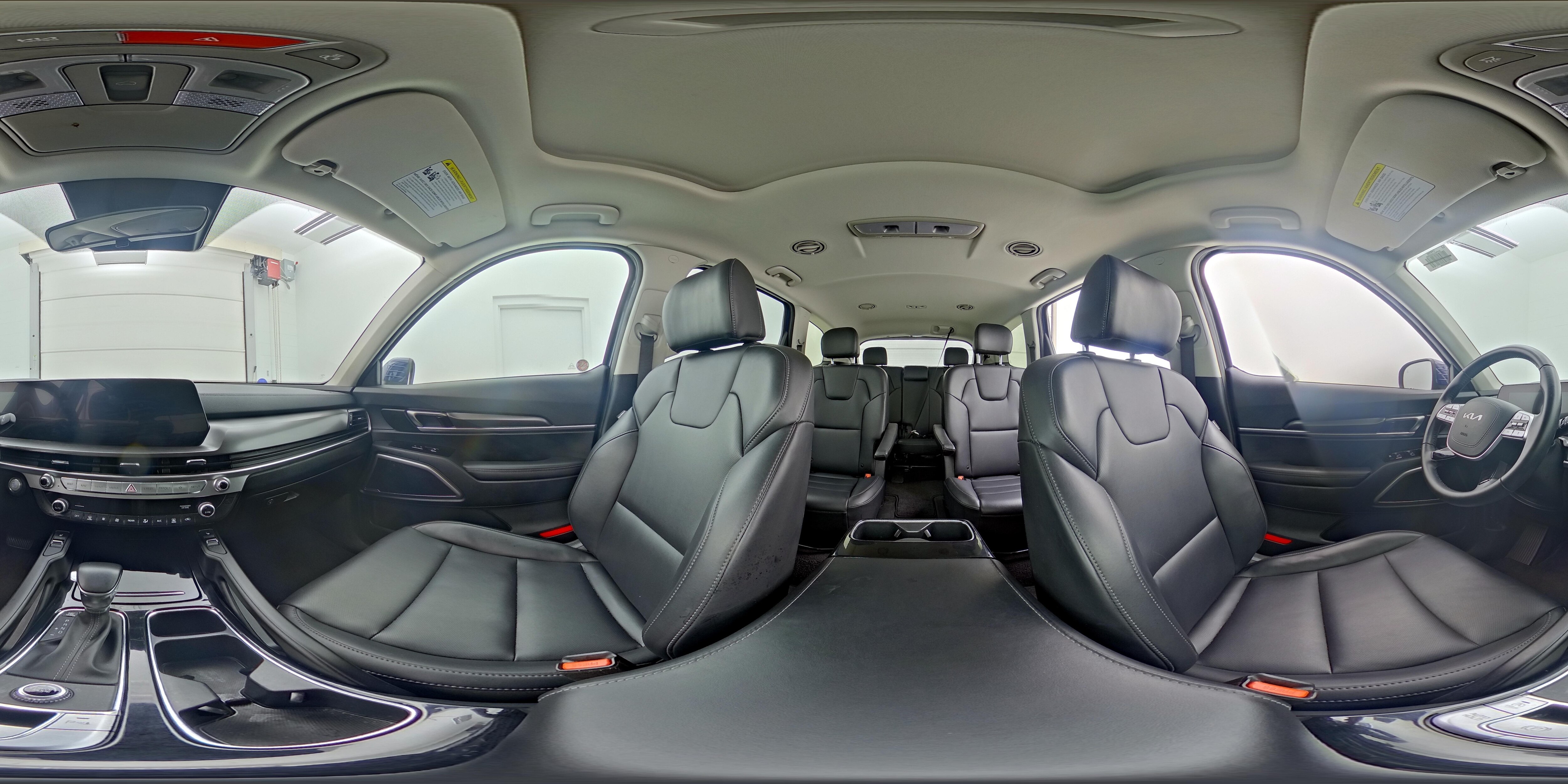 2025 Kia Telluride S - Photo 28