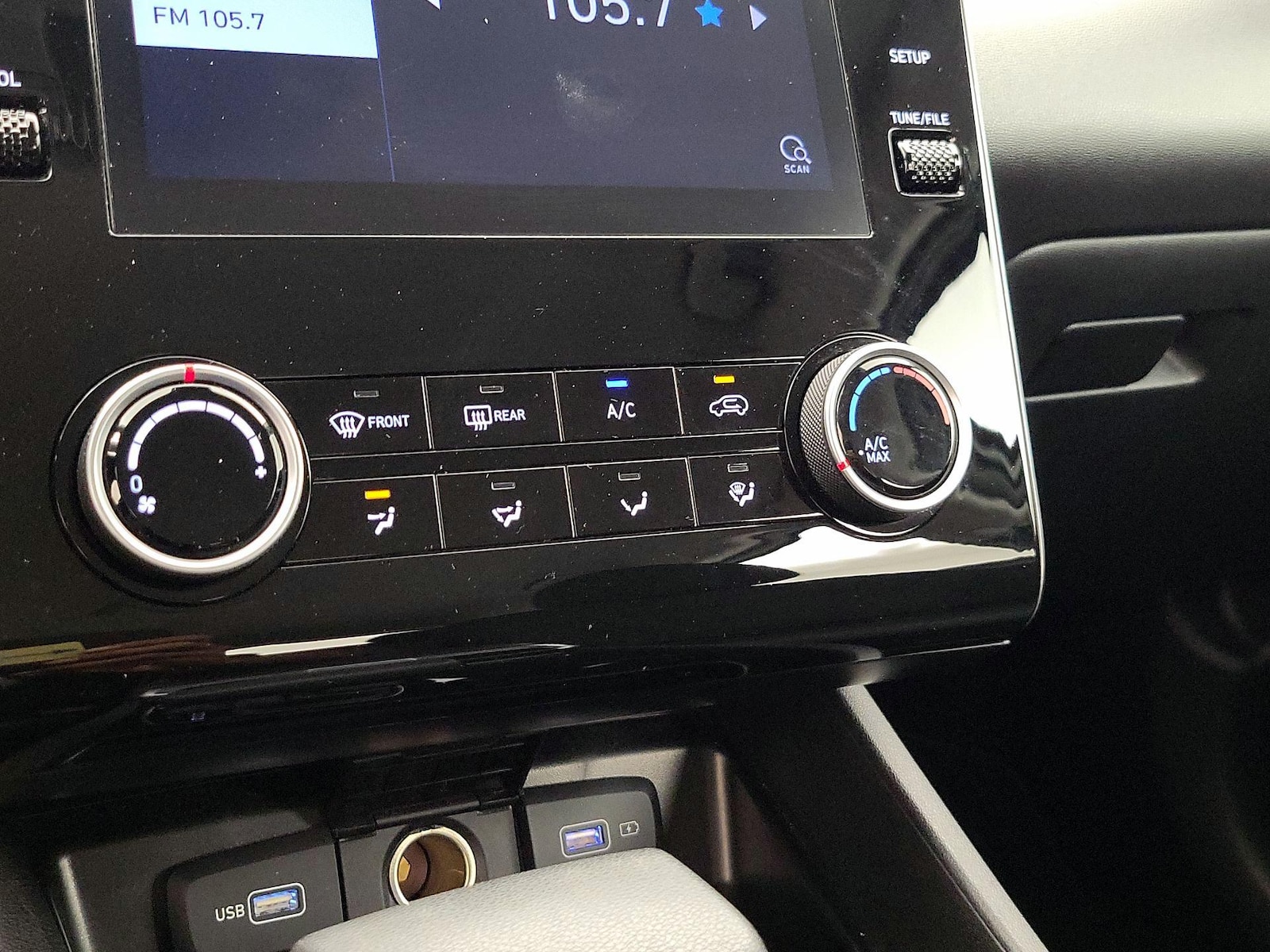 2023 Hyundai Tucson SE - Photo 17