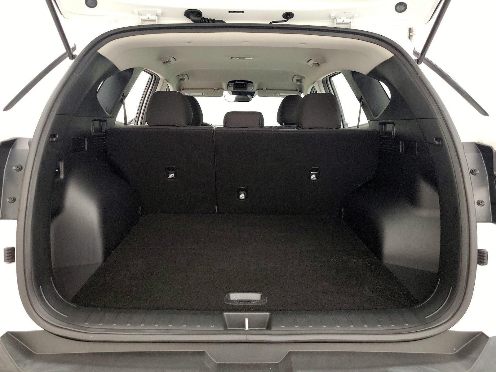 2023 Hyundai Tucson SE - Photo 21