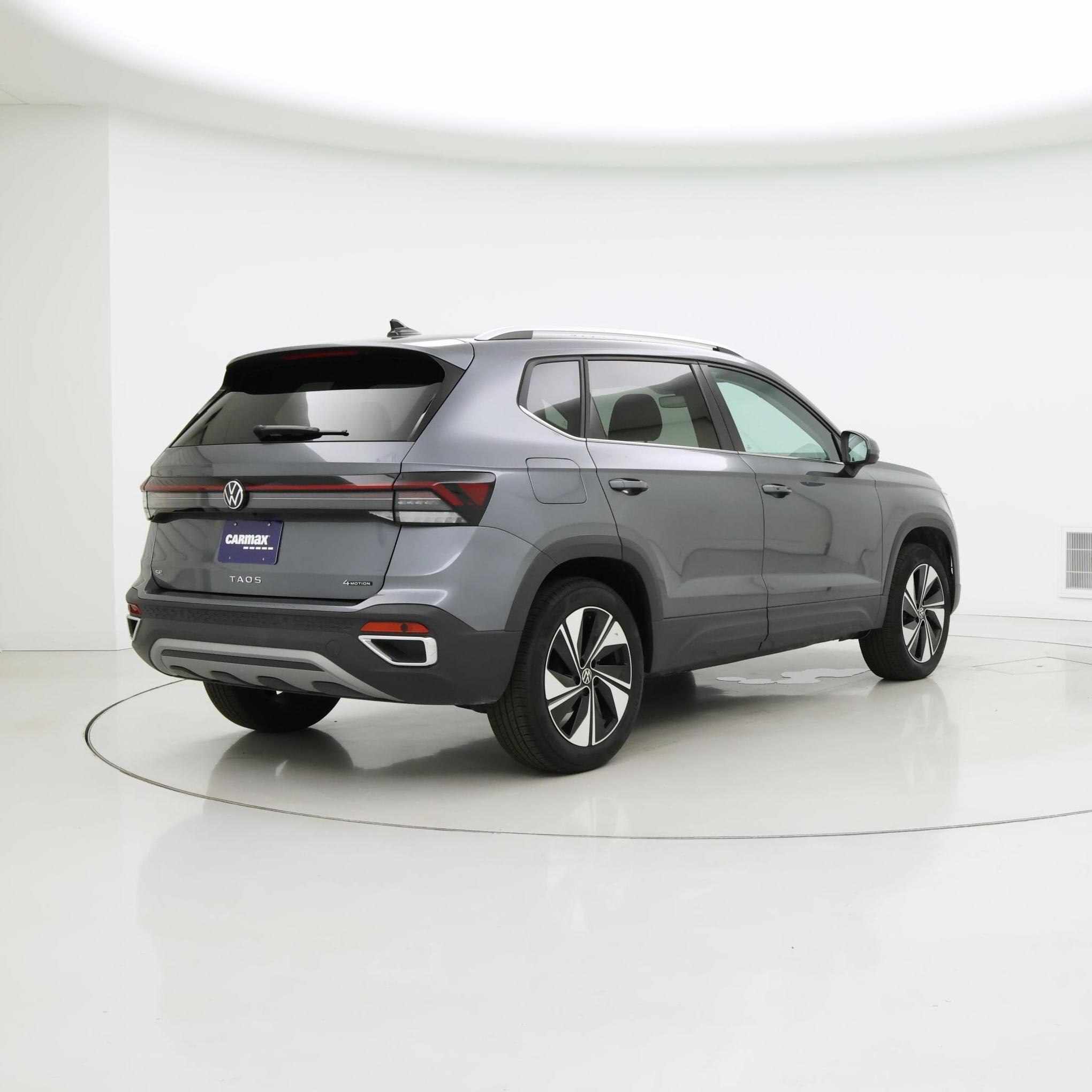 Thumbnail: 2025 Volkswagen Taos - 8