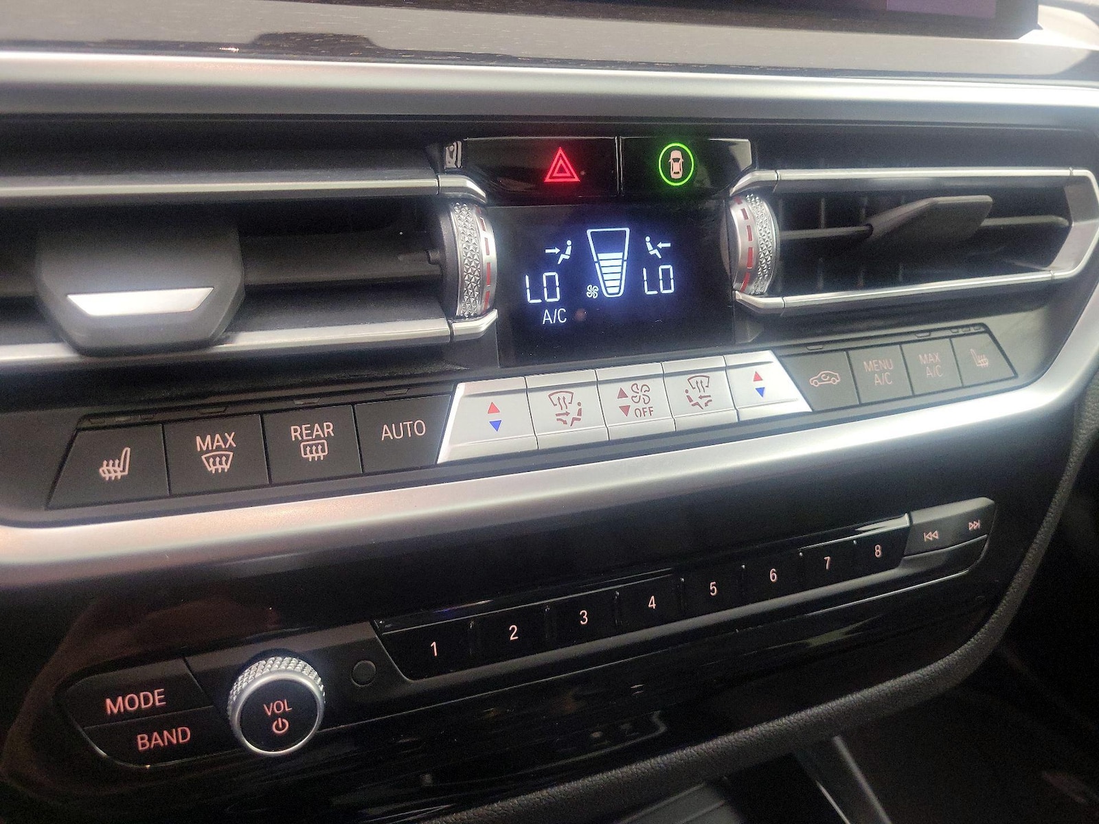 2023 BMW X3 30i - Photo 18