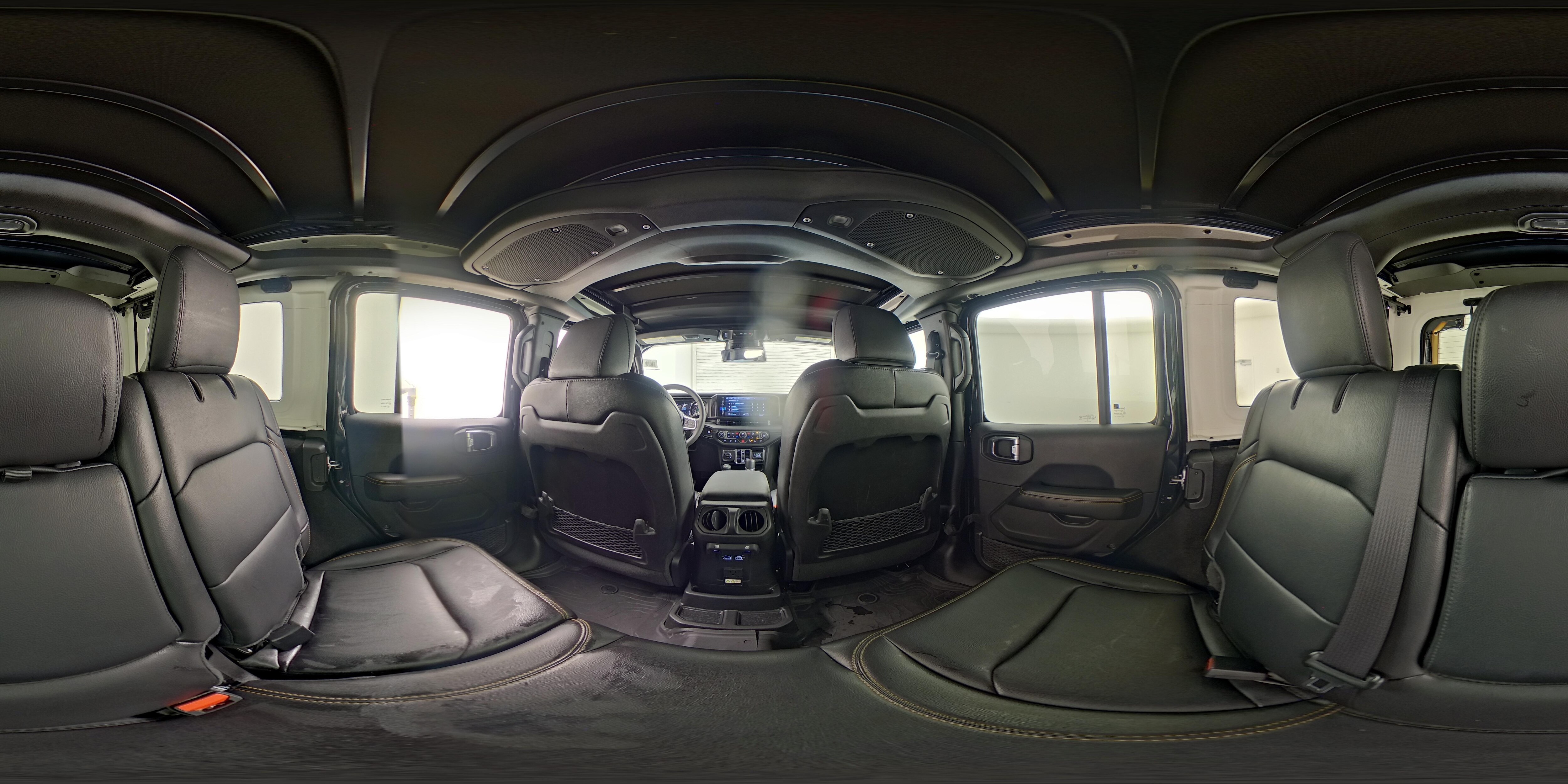 2025 Jeep Wrangler 4-Door Sahara - Photo 26