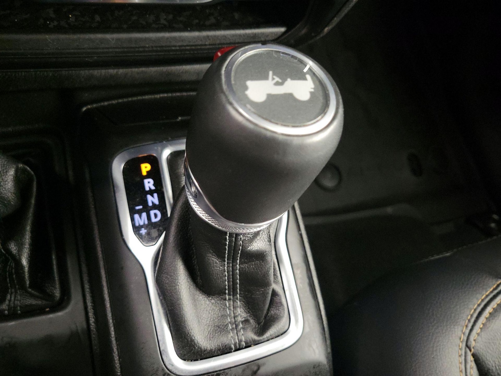 2025 Jeep Wrangler 4-Door Sahara - Photo 19