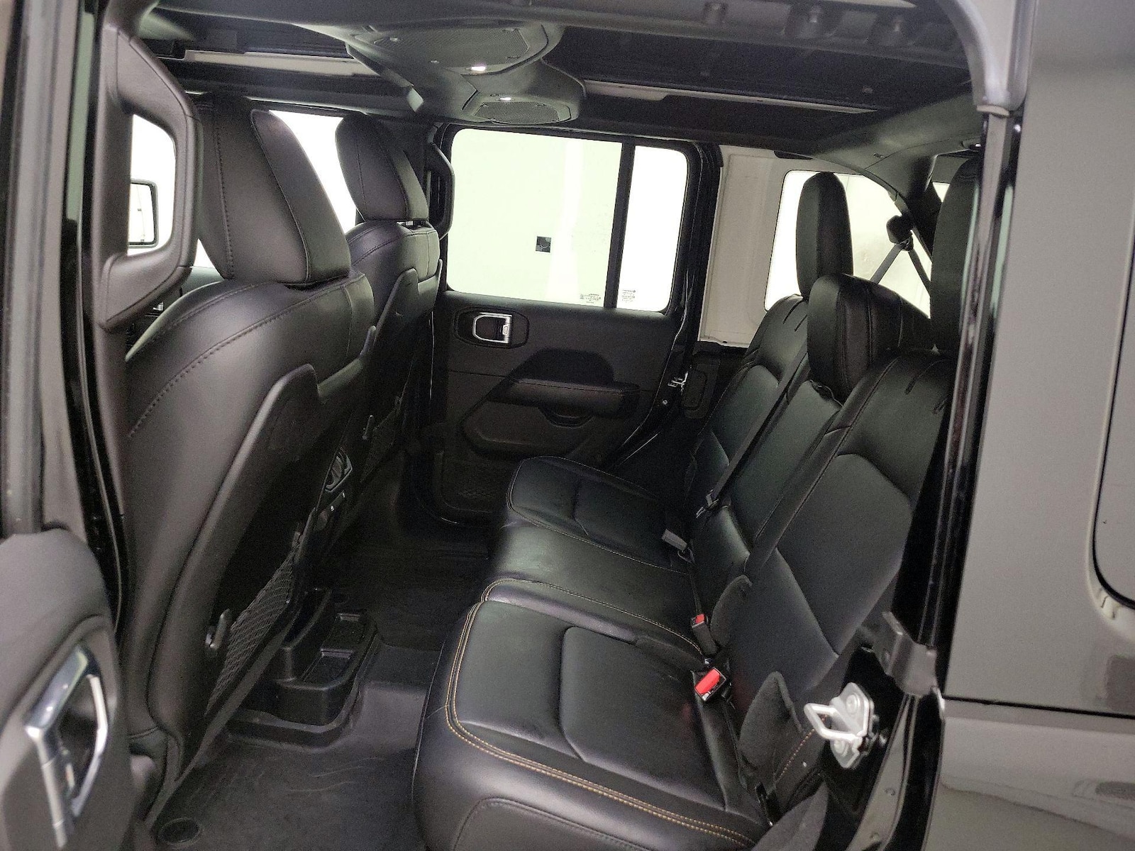 2025 Jeep Wrangler 4-Door Sahara - Photo 21