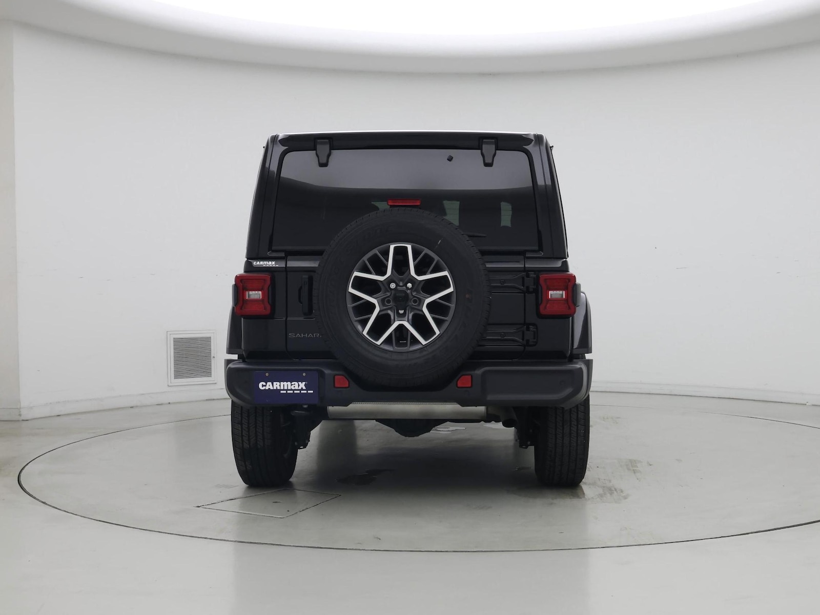 2025 Jeep Wrangler 4-Door Sahara - Photo 7