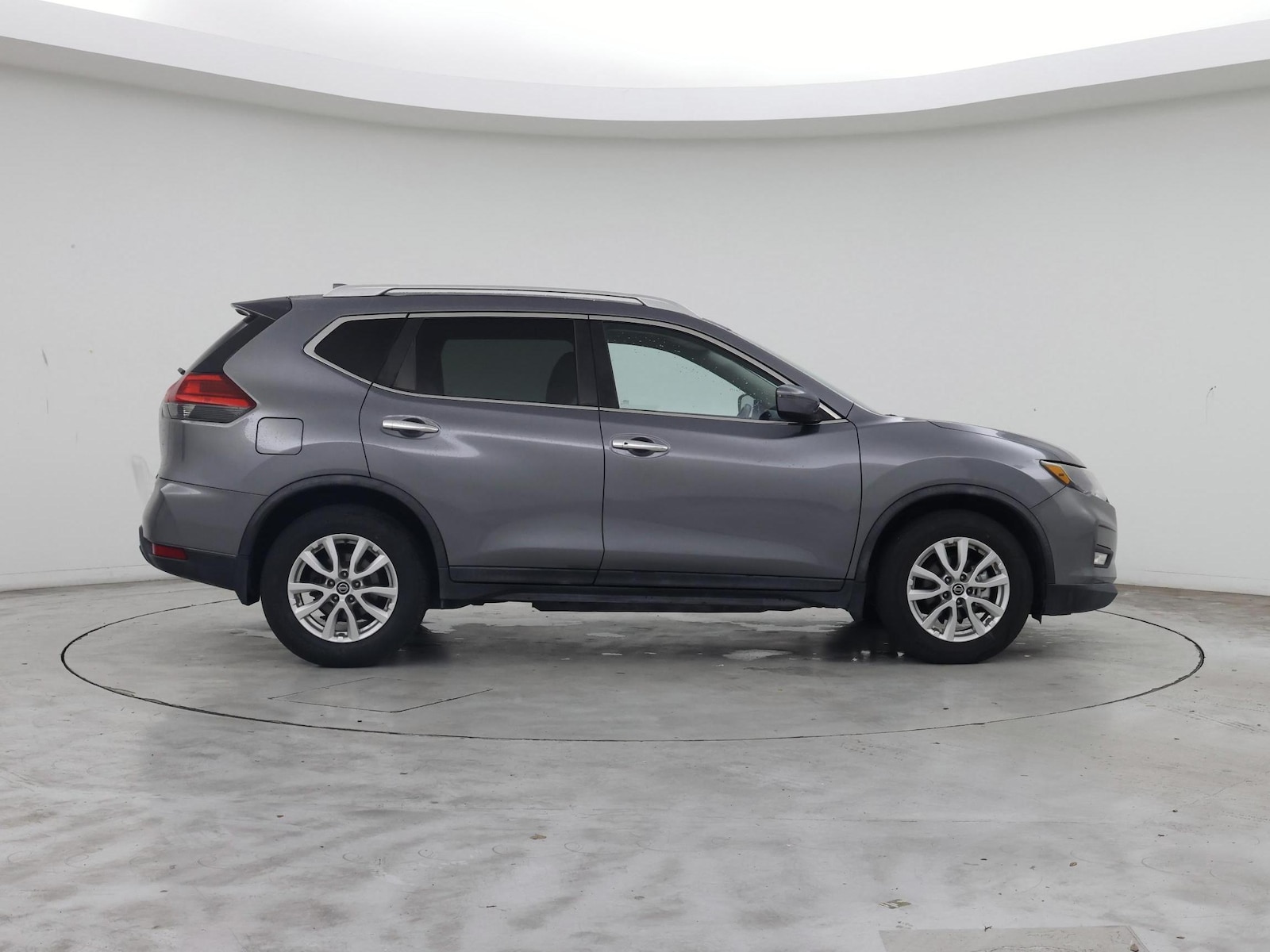 2017 Nissan Rogue SV - Photo 8