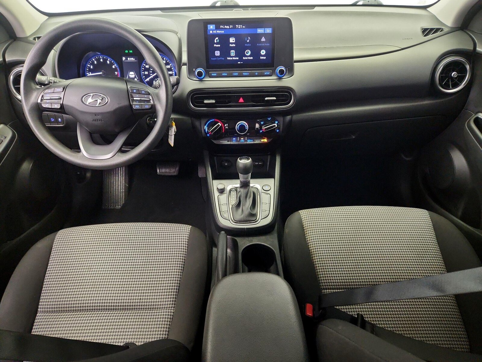 Apple CarPlay® & Android Auto™