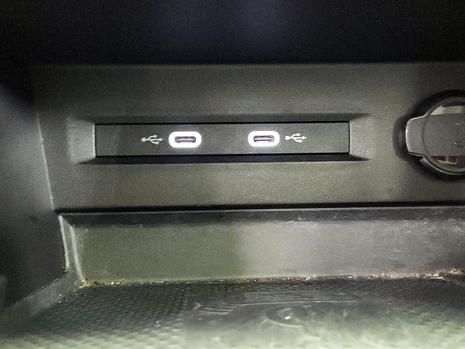 2023 Volkswagen Taos SEL - Photo 20