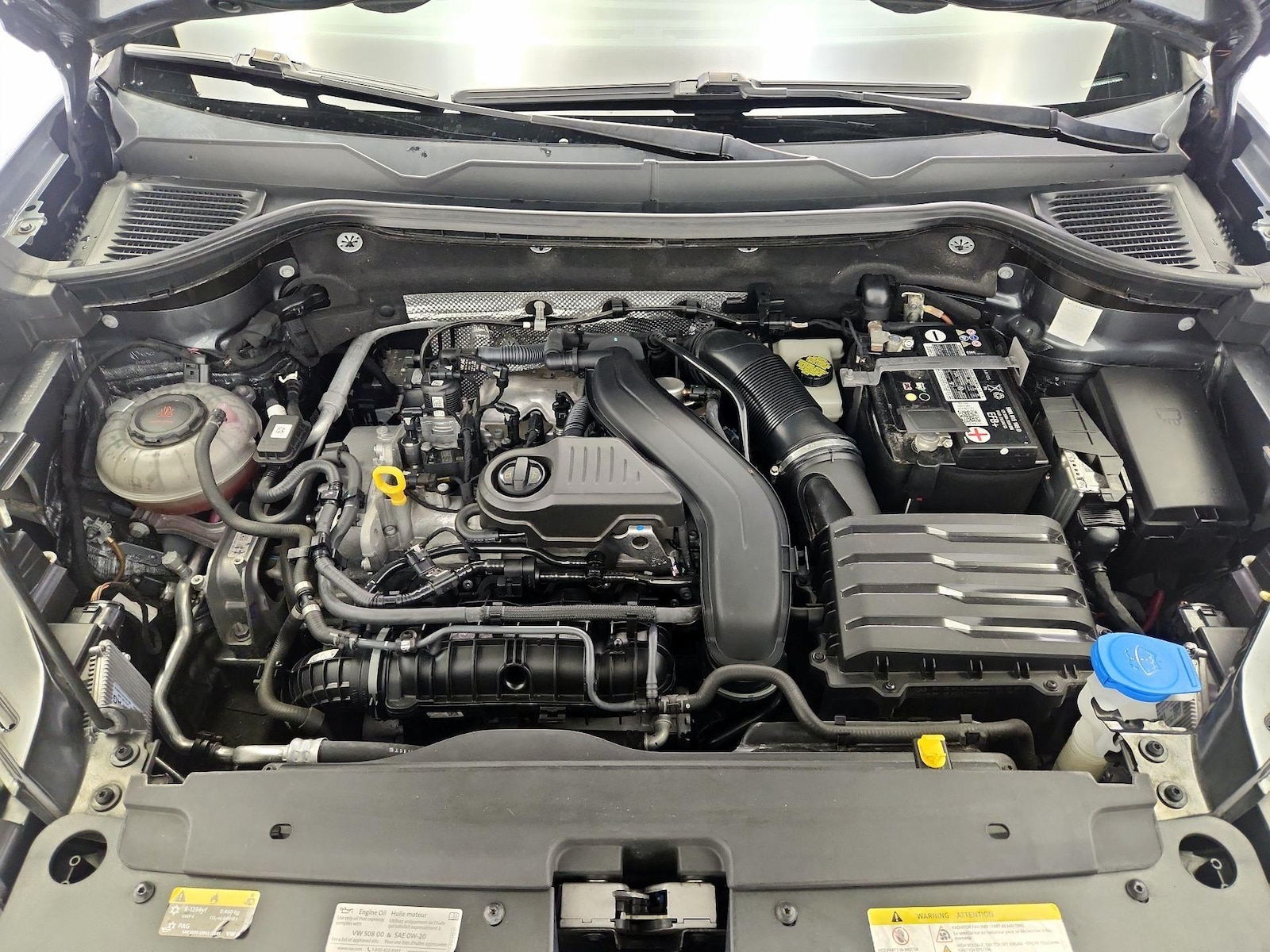 2023 Volkswagen Taos SEL - Photo 24