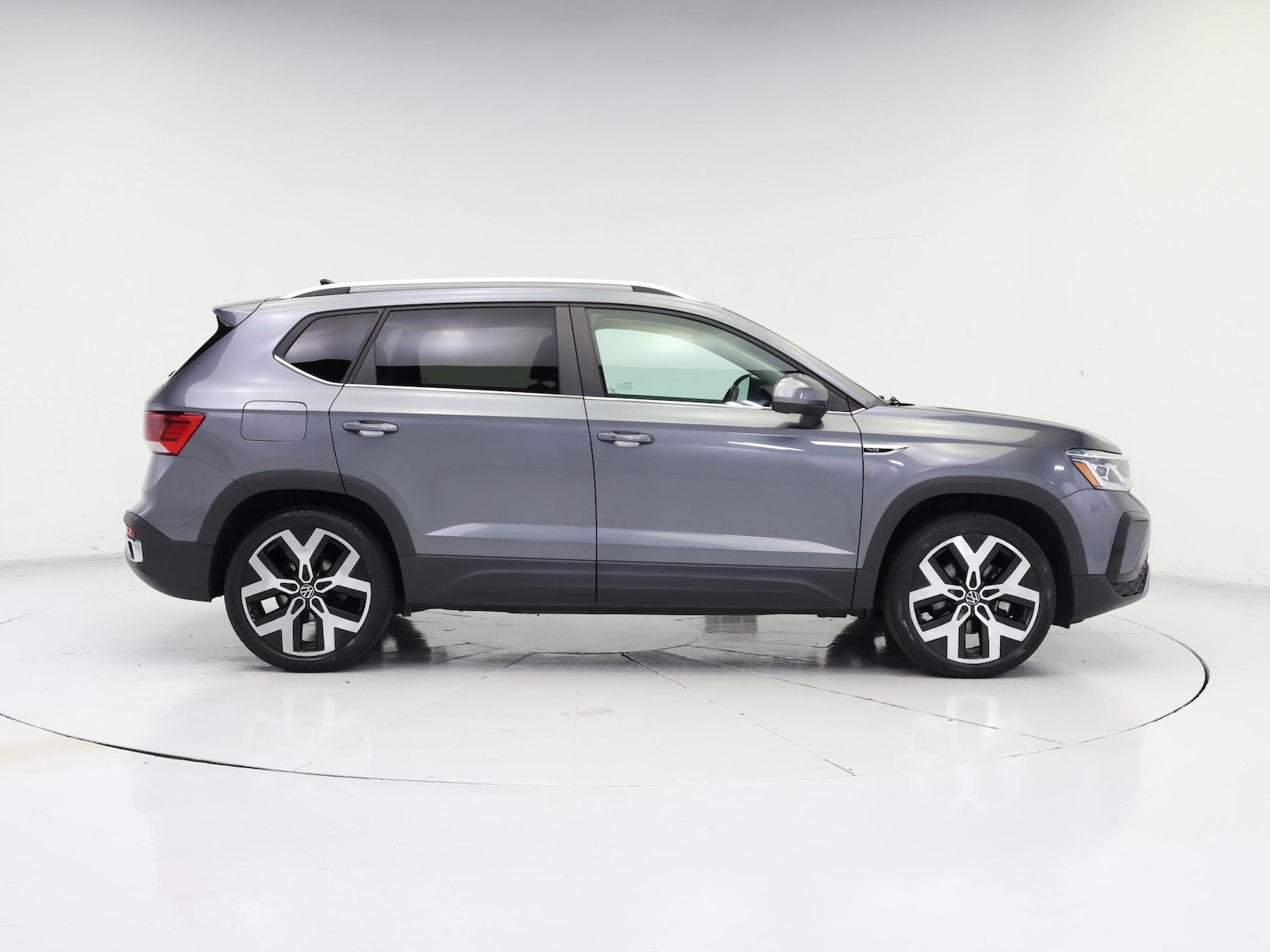 2023 Volkswagen Taos SEL - Photo 8