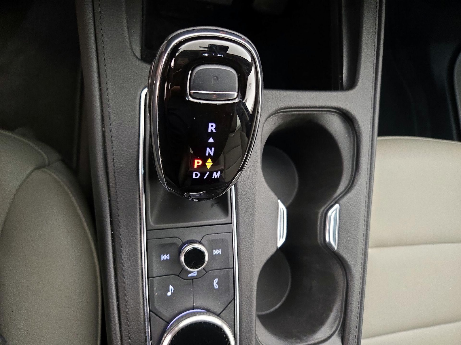 2023 Cadillac XT4 Luxury - Photo 18