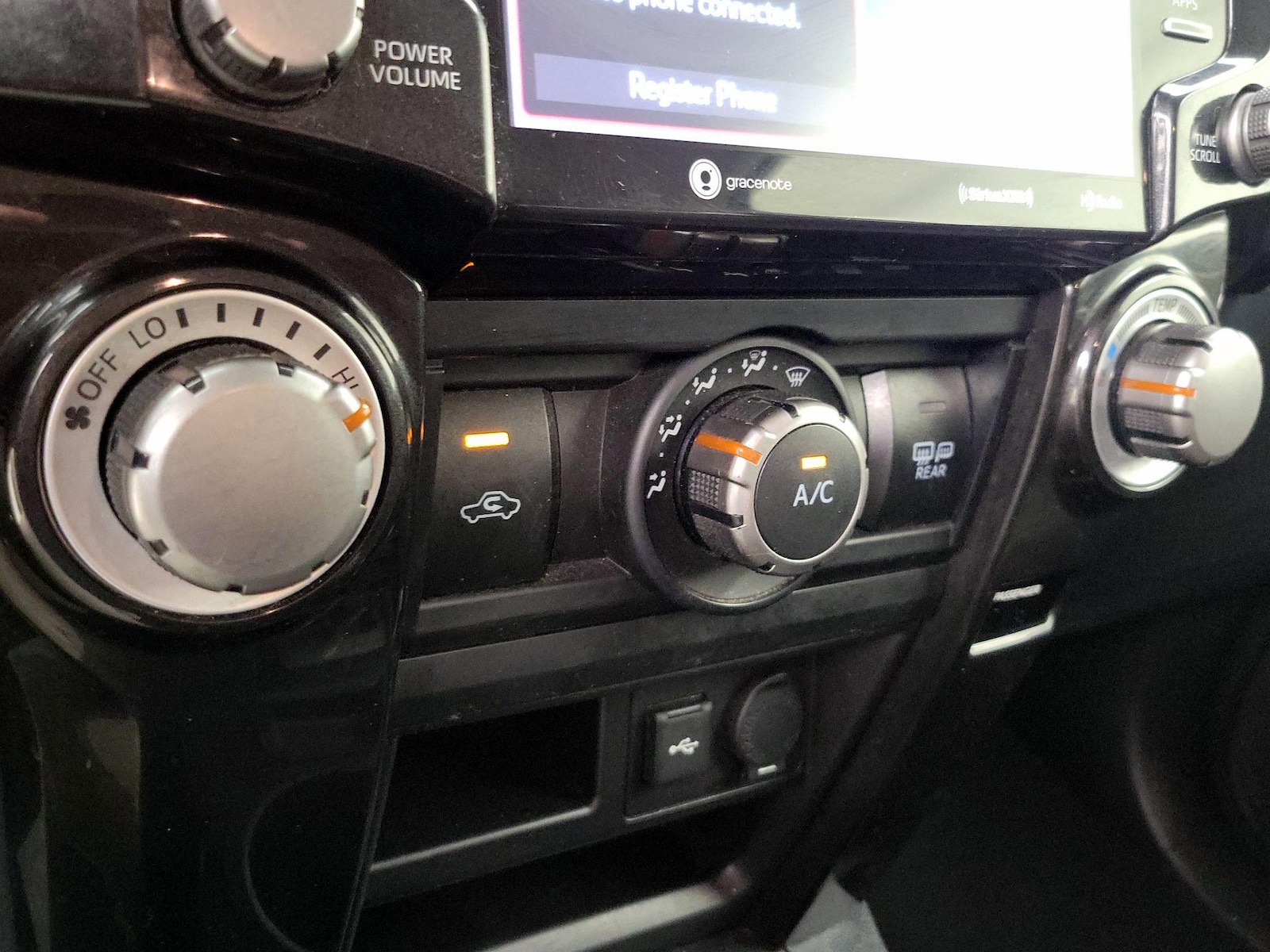 2023 Toyota 4Runner TRD Off-Road - Photo 18