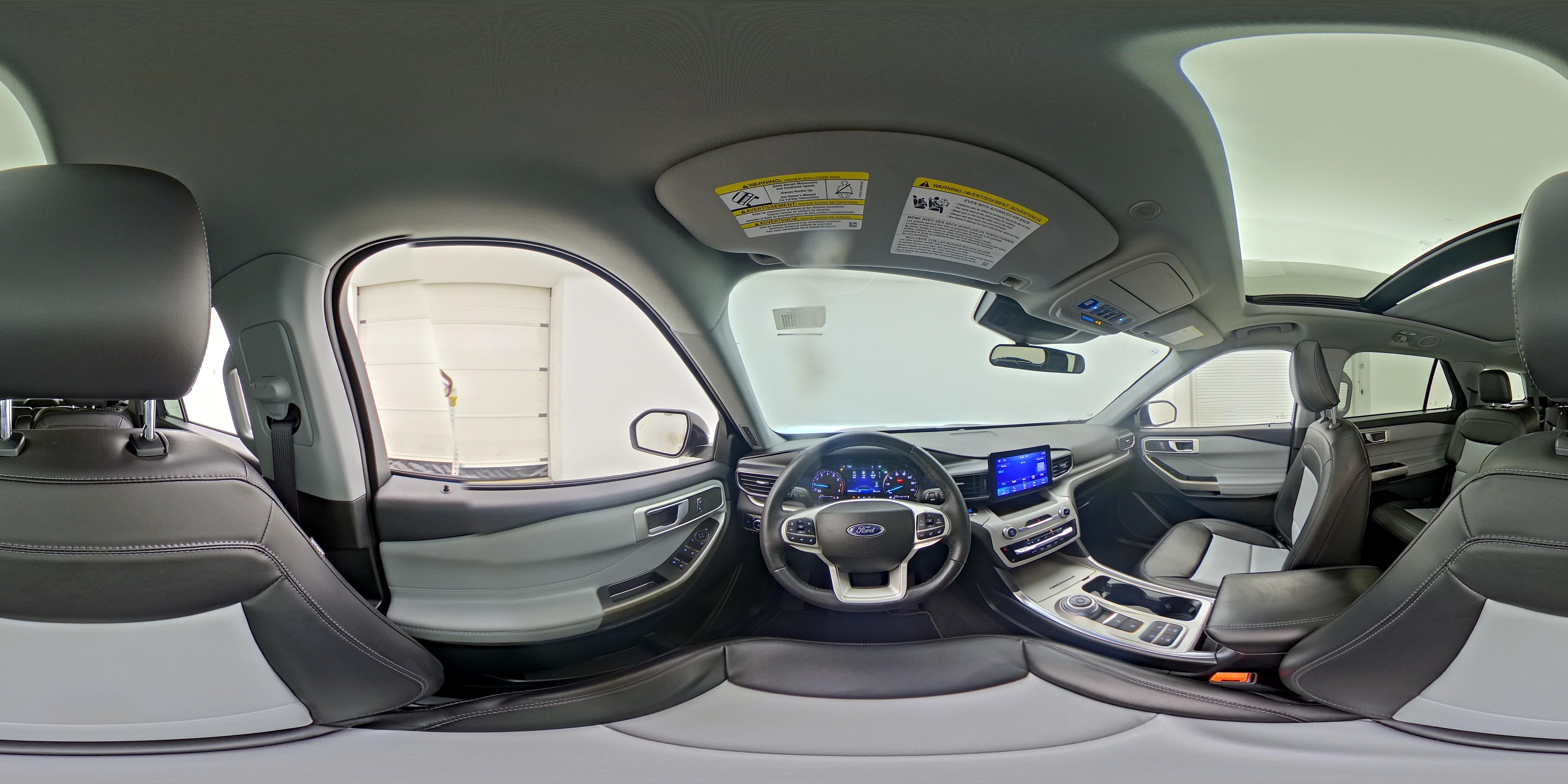 2023 Ford Explorer XLT - Photo 30