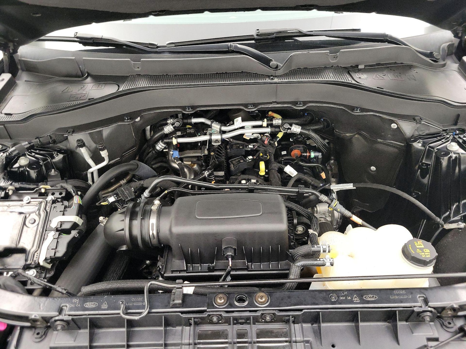 2023 Ford Explorer XLT - Photo 26