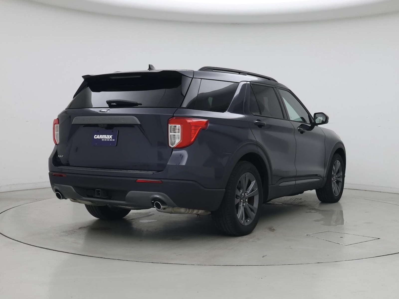 2023 Ford Explorer XLT - Photo 9