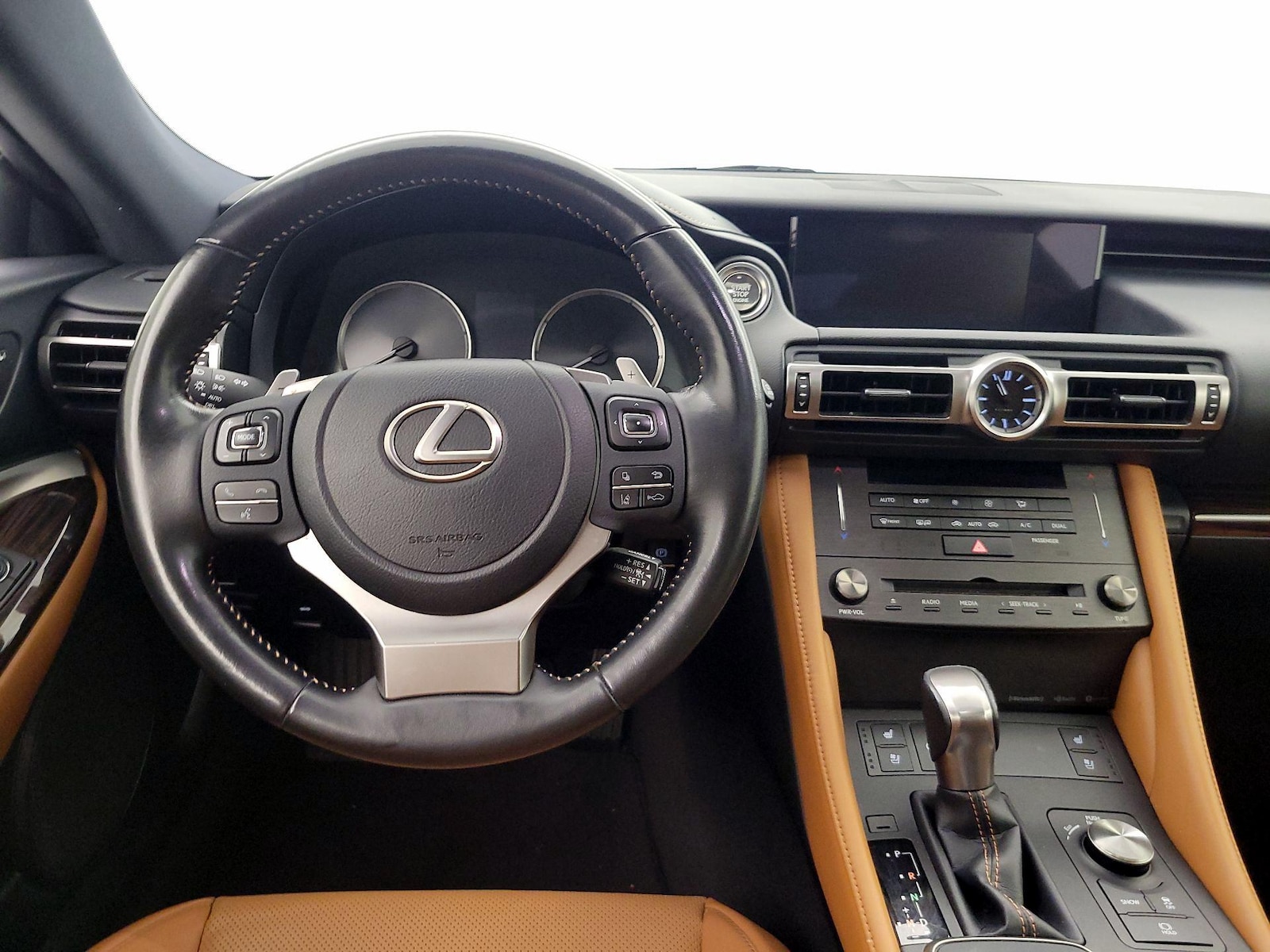 2022 Lexus RC 350 - Photo 11