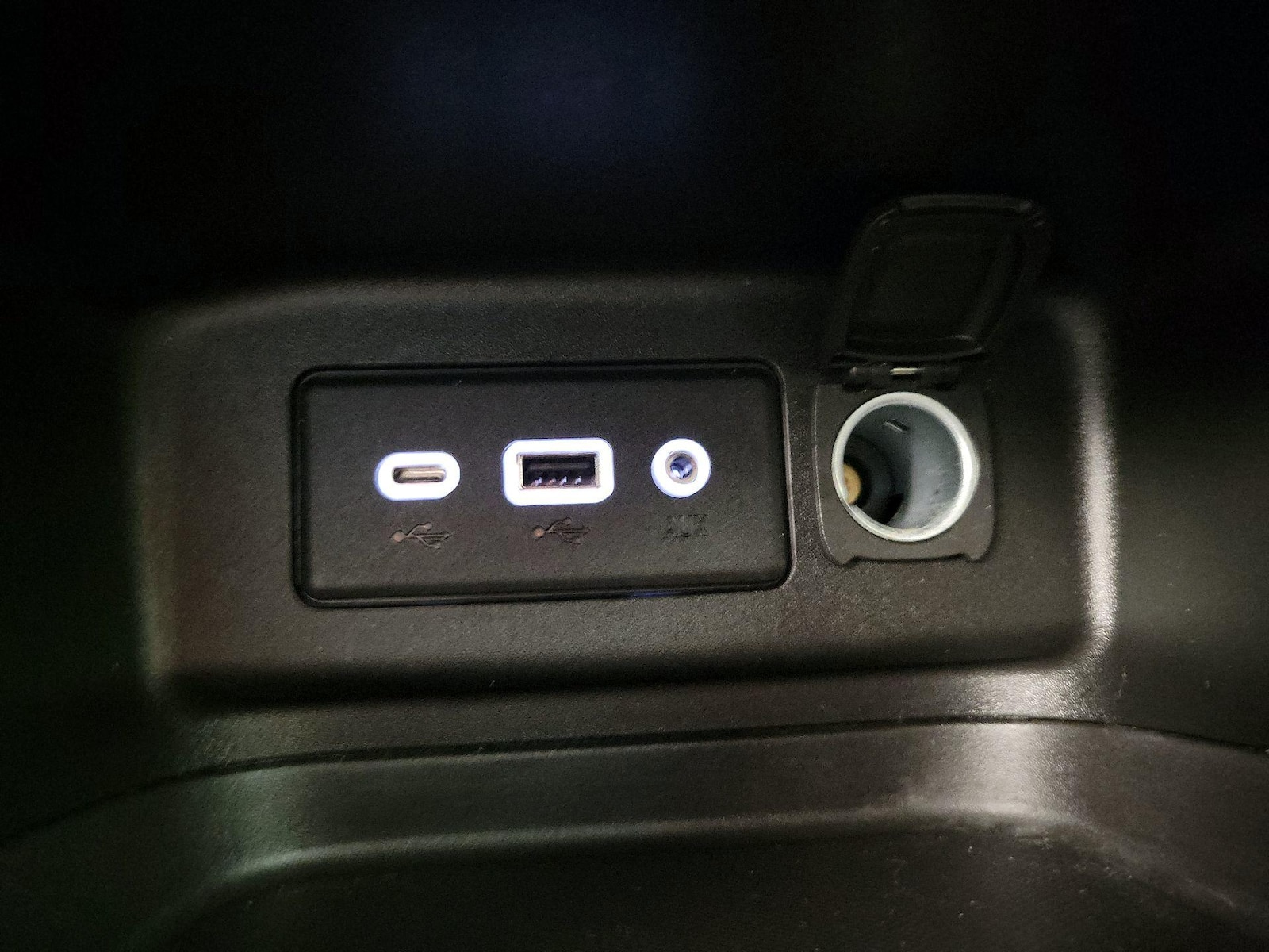 2022 Chevrolet Equinox LS - Photo 19