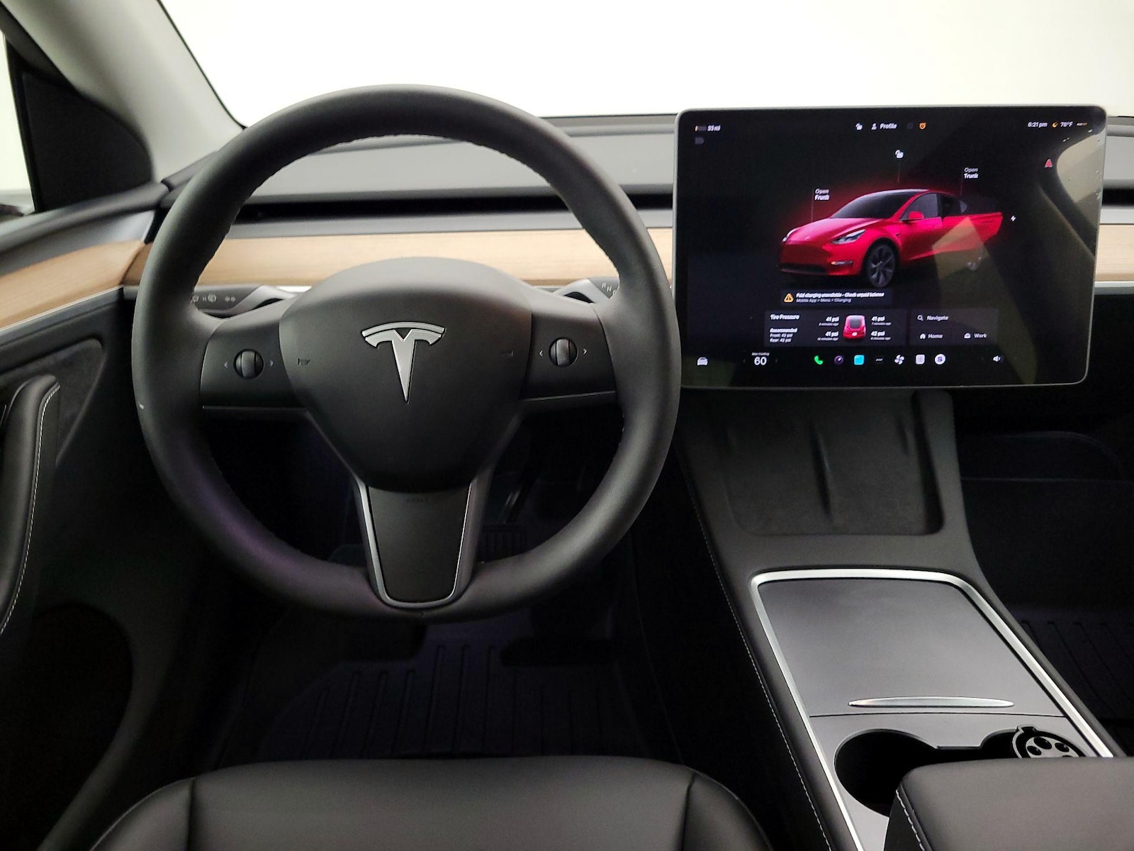 2025 Tesla Model Y Long Range - Photo 11