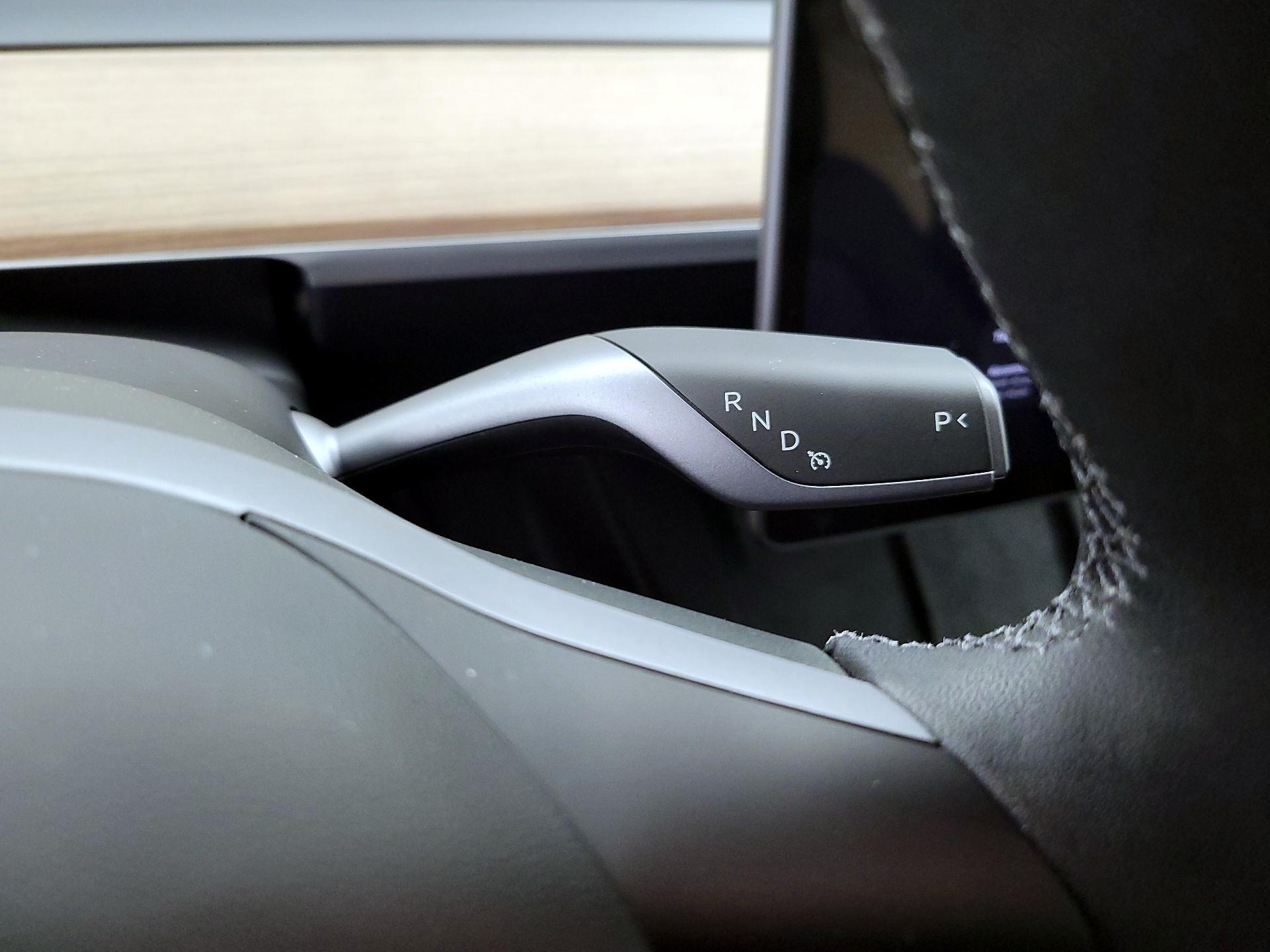 Thumbnail: 2025 Tesla Model Y - 17