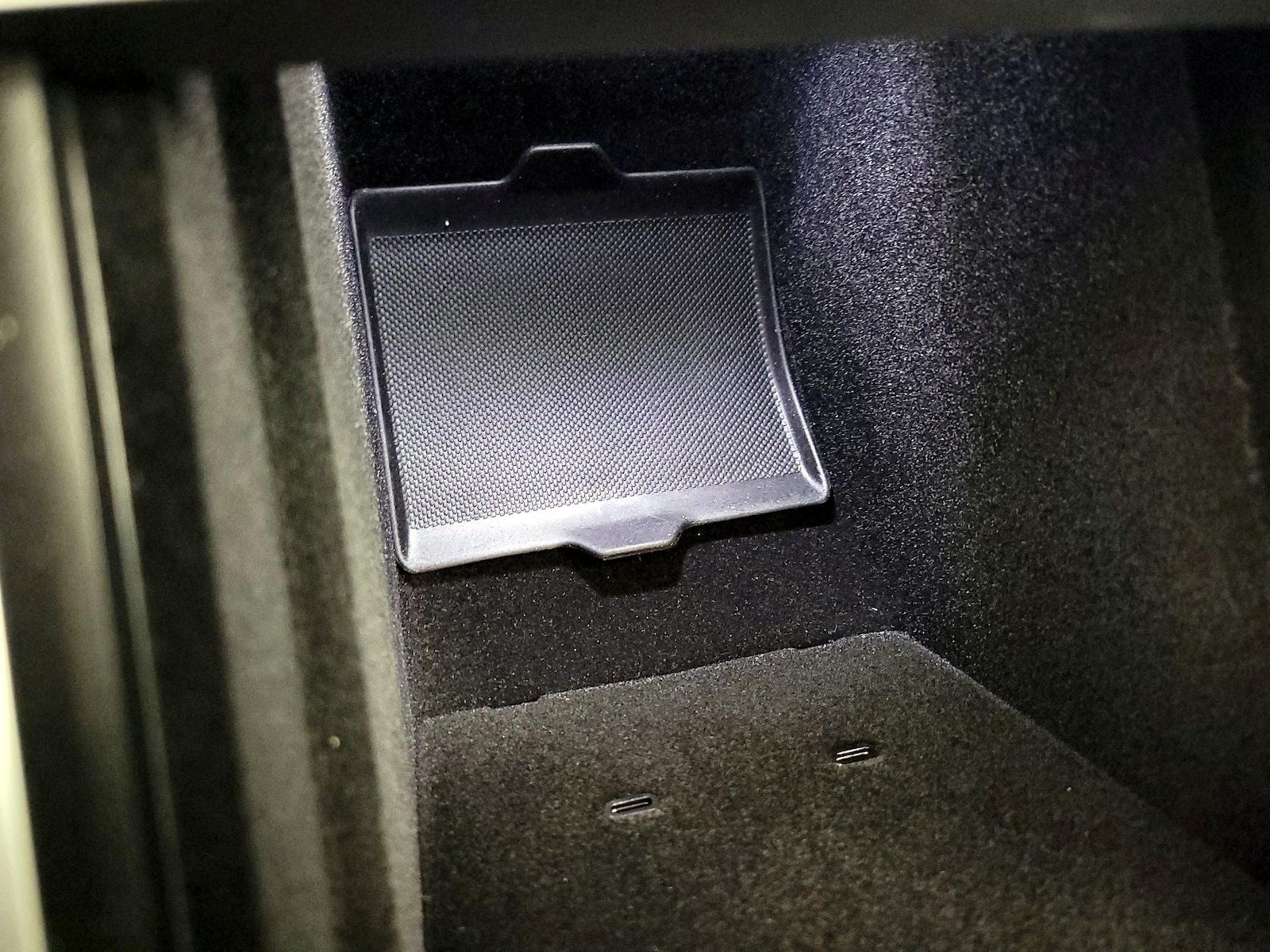 2025 Tesla Model Y Long Range - Photo 19