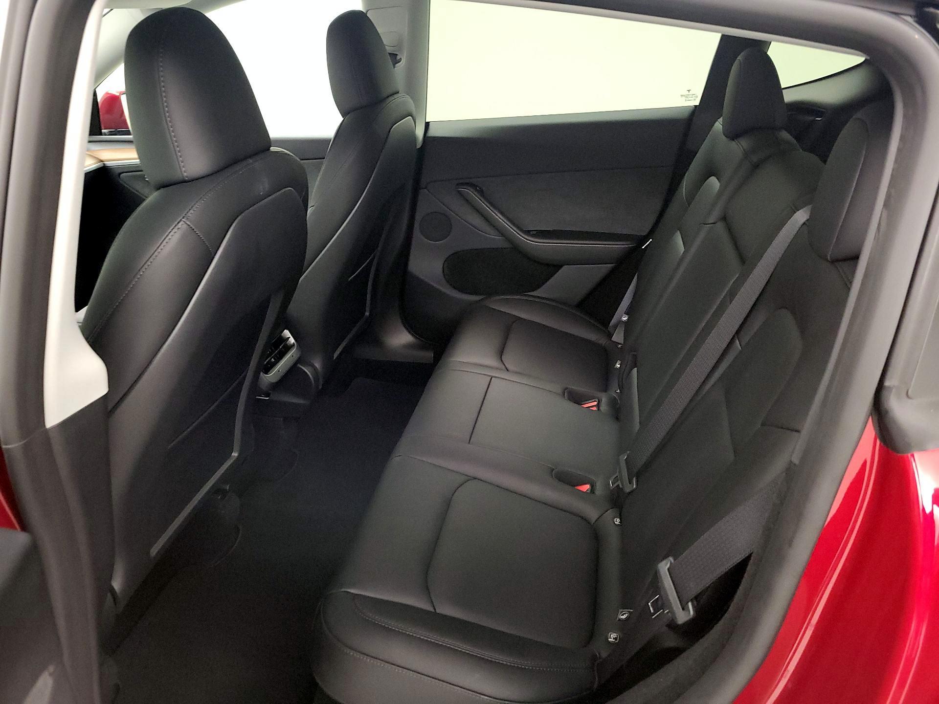 Thumbnail: 2025 Tesla Model Y - 20