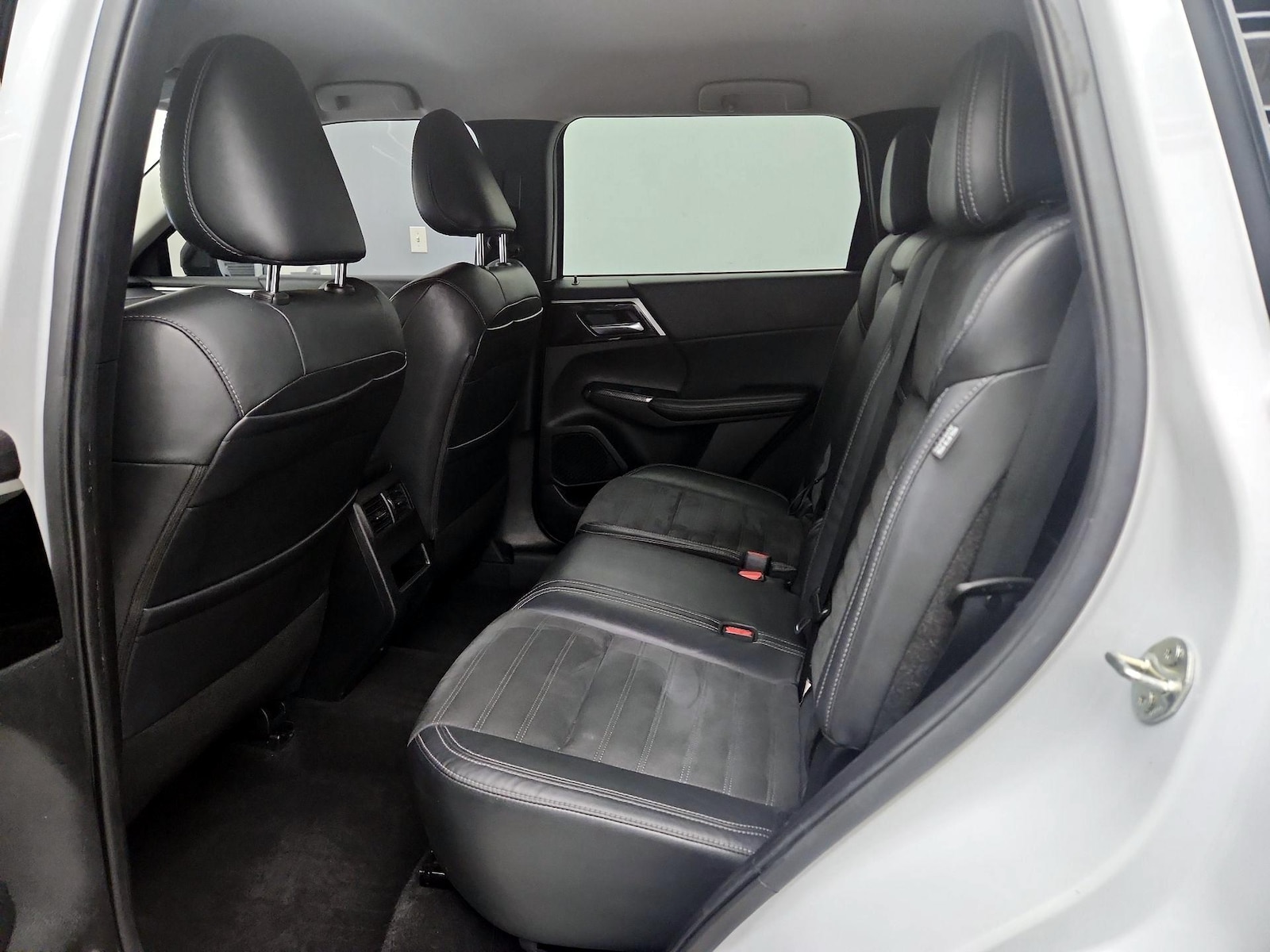Rear Air Conditioning