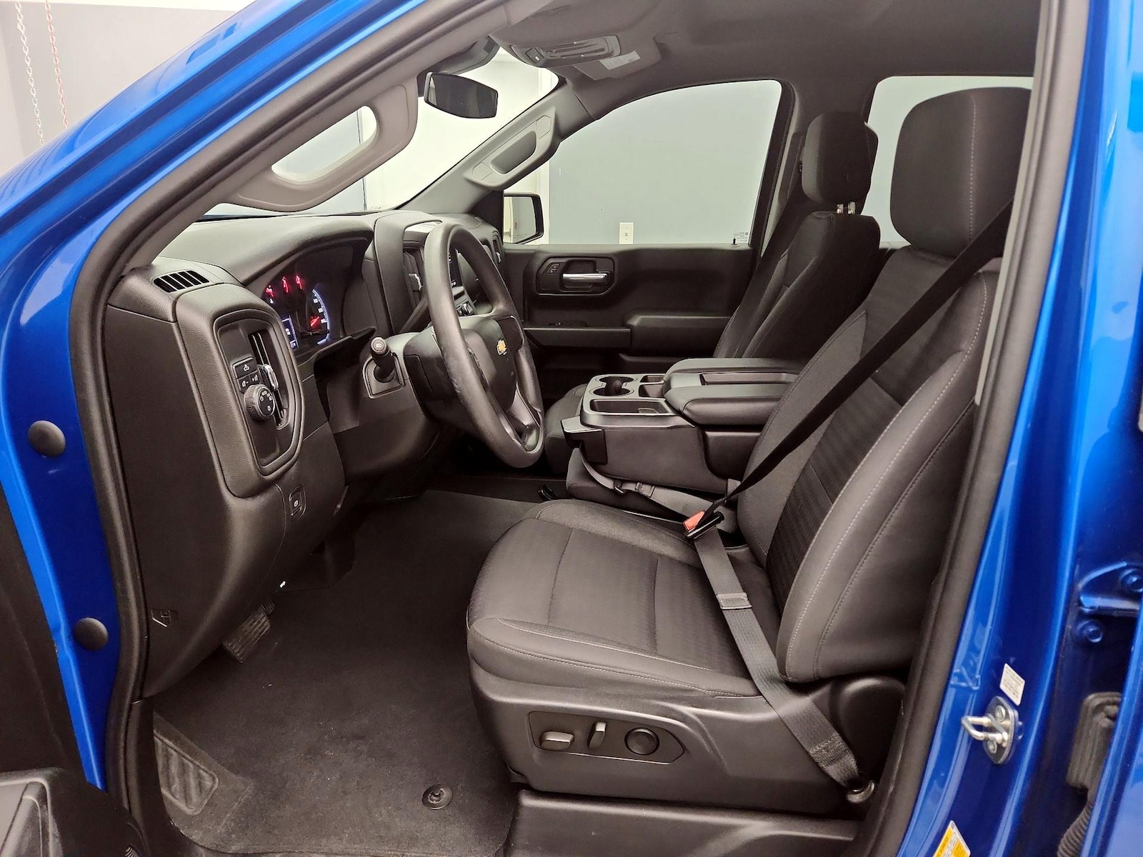 Power Seat(s) & Side Airbags