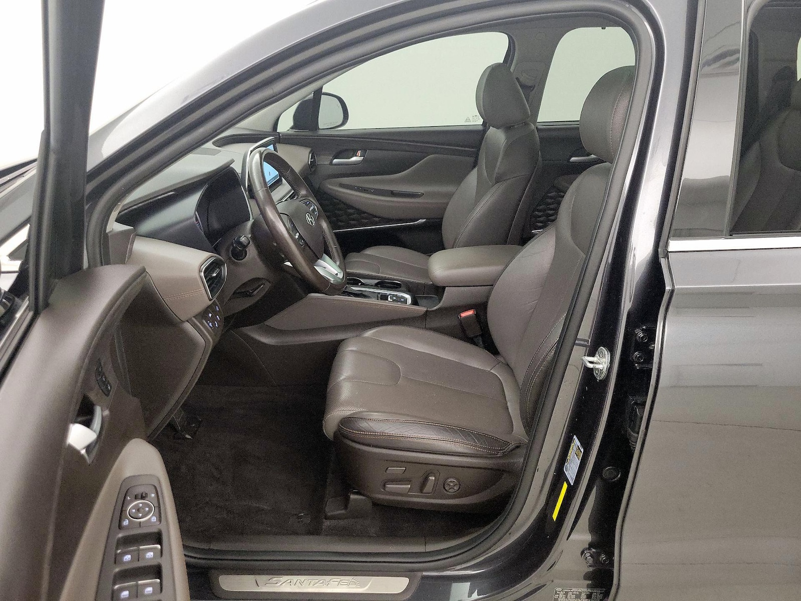 2020 Hyundai Santa Fe Limited - Photo 12