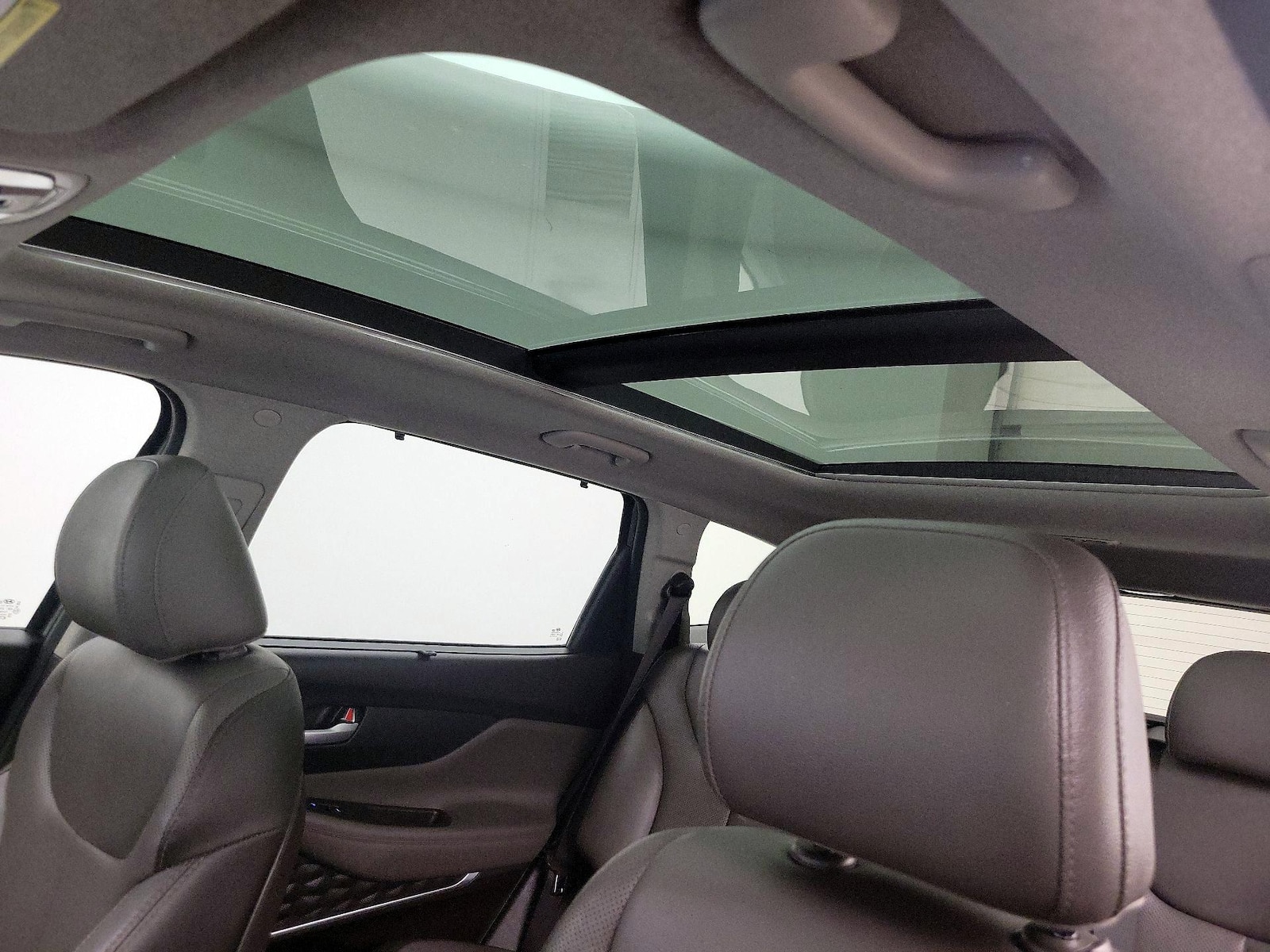 2020 Hyundai Santa Fe Limited - Photo 21