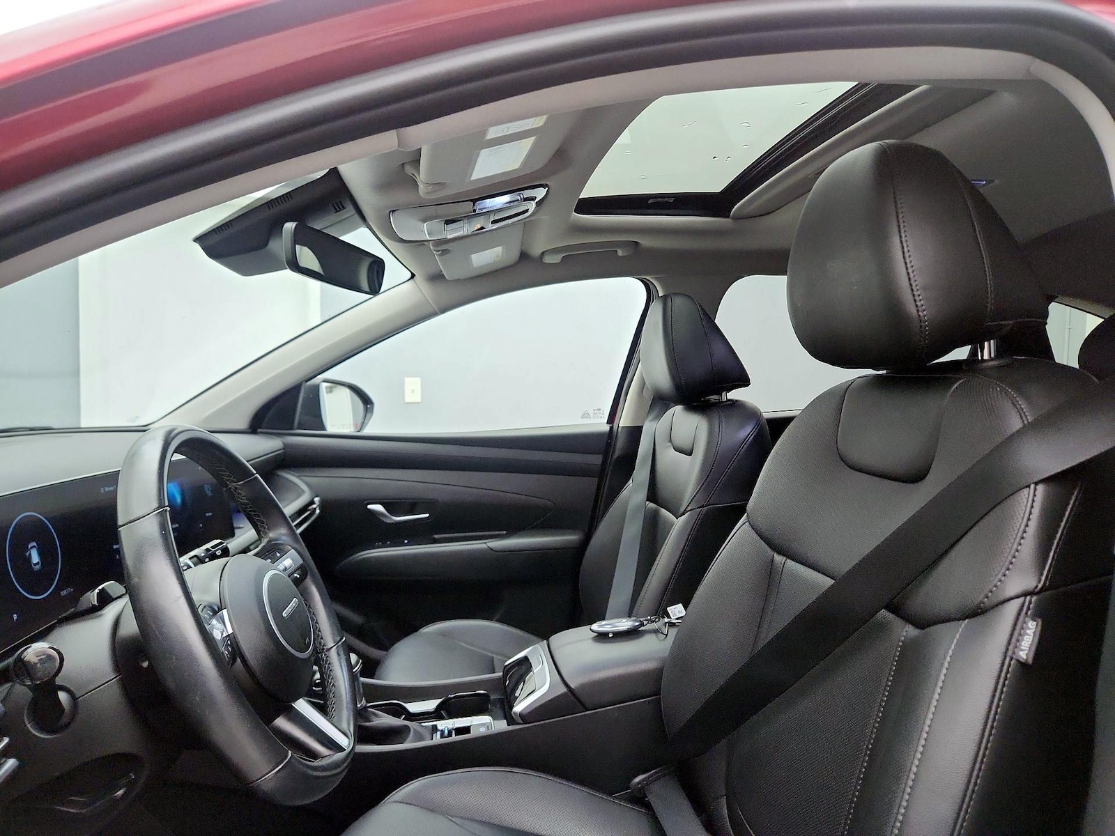 Sunroof(s) & Overhead Airbags