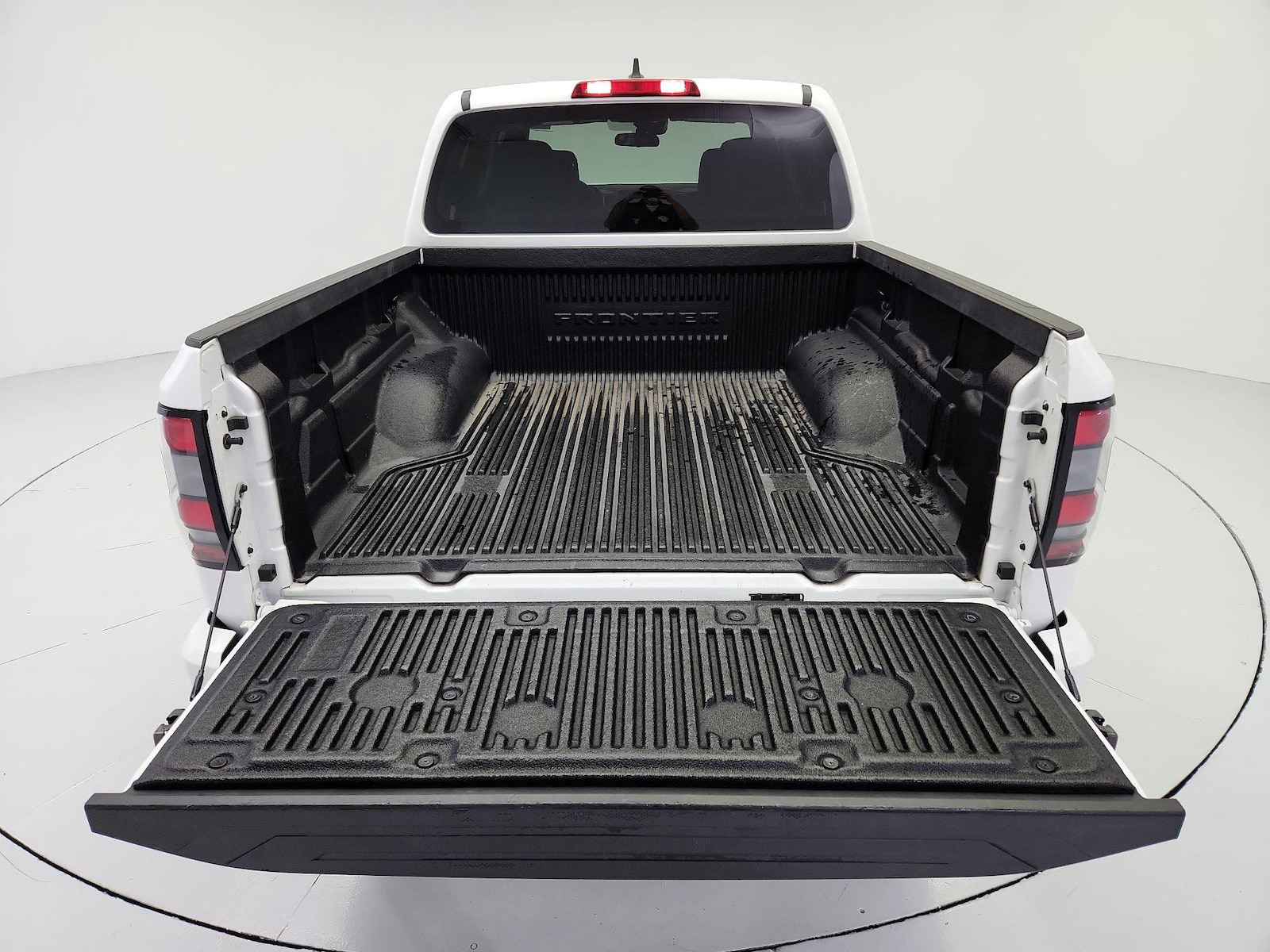 2024 Nissan Frontier SV - Photo 21