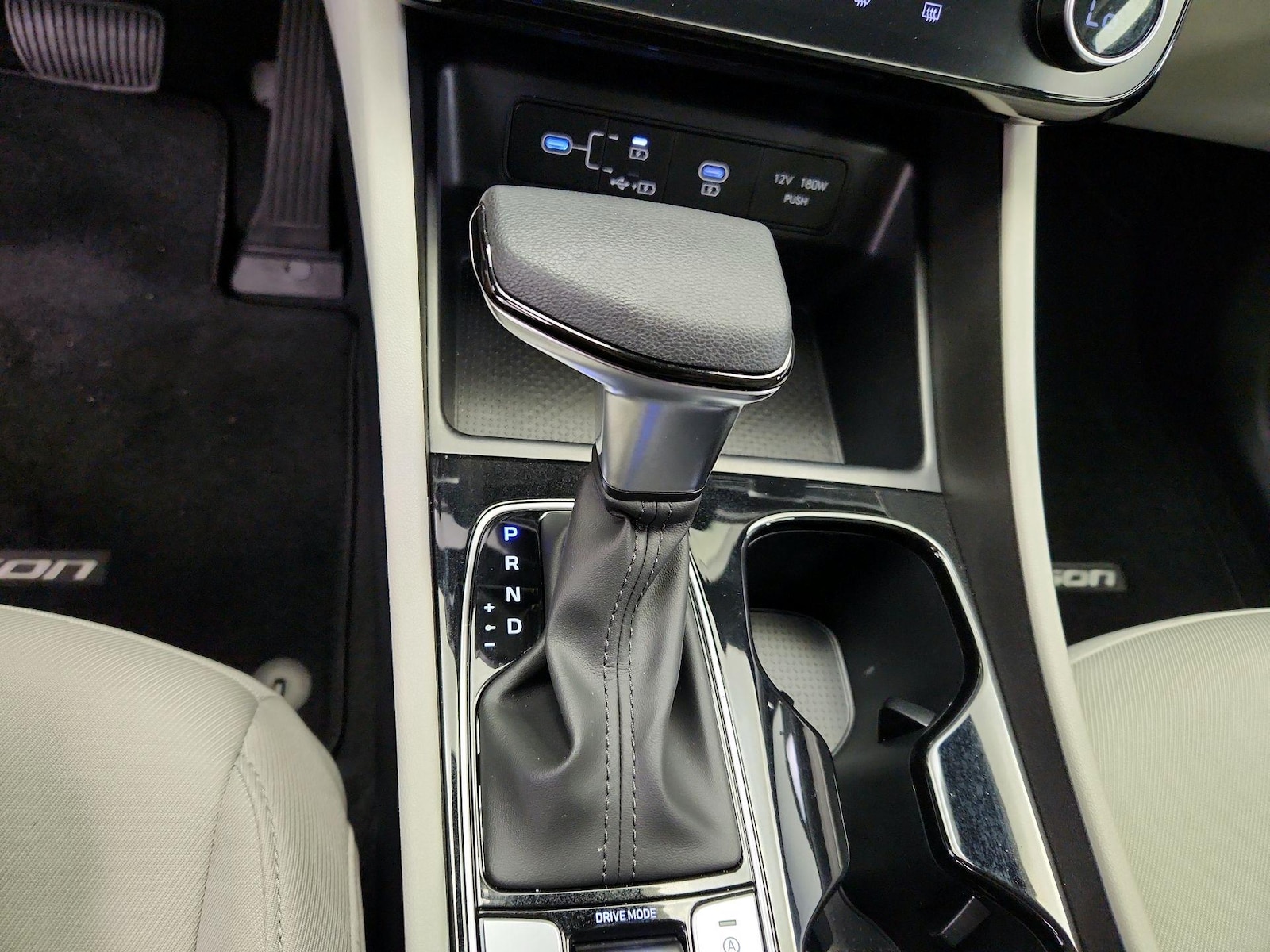 2026 Hyundai Tucson SEL - Photo 18