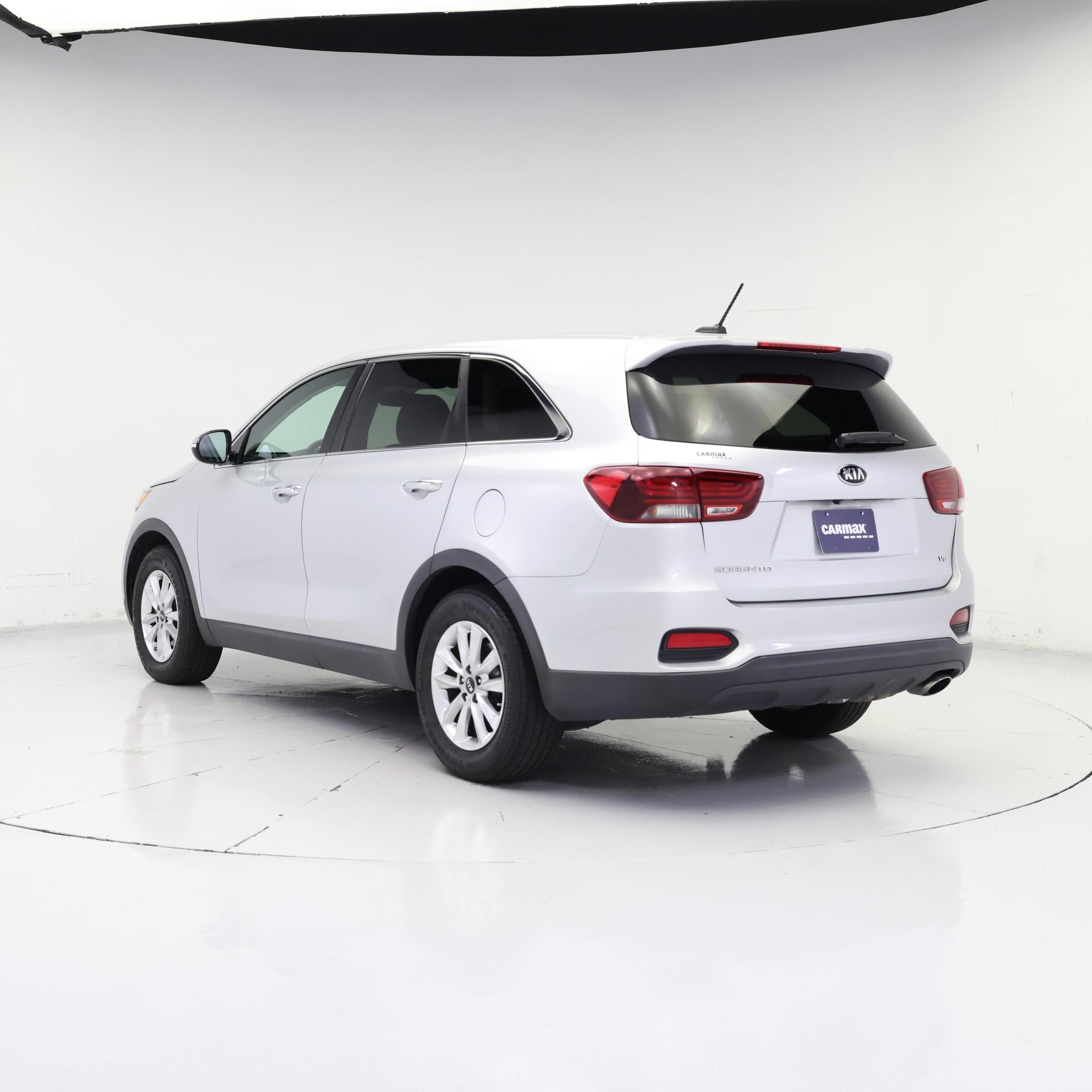 Thumbnail: 2019 Kia Sorento - 2