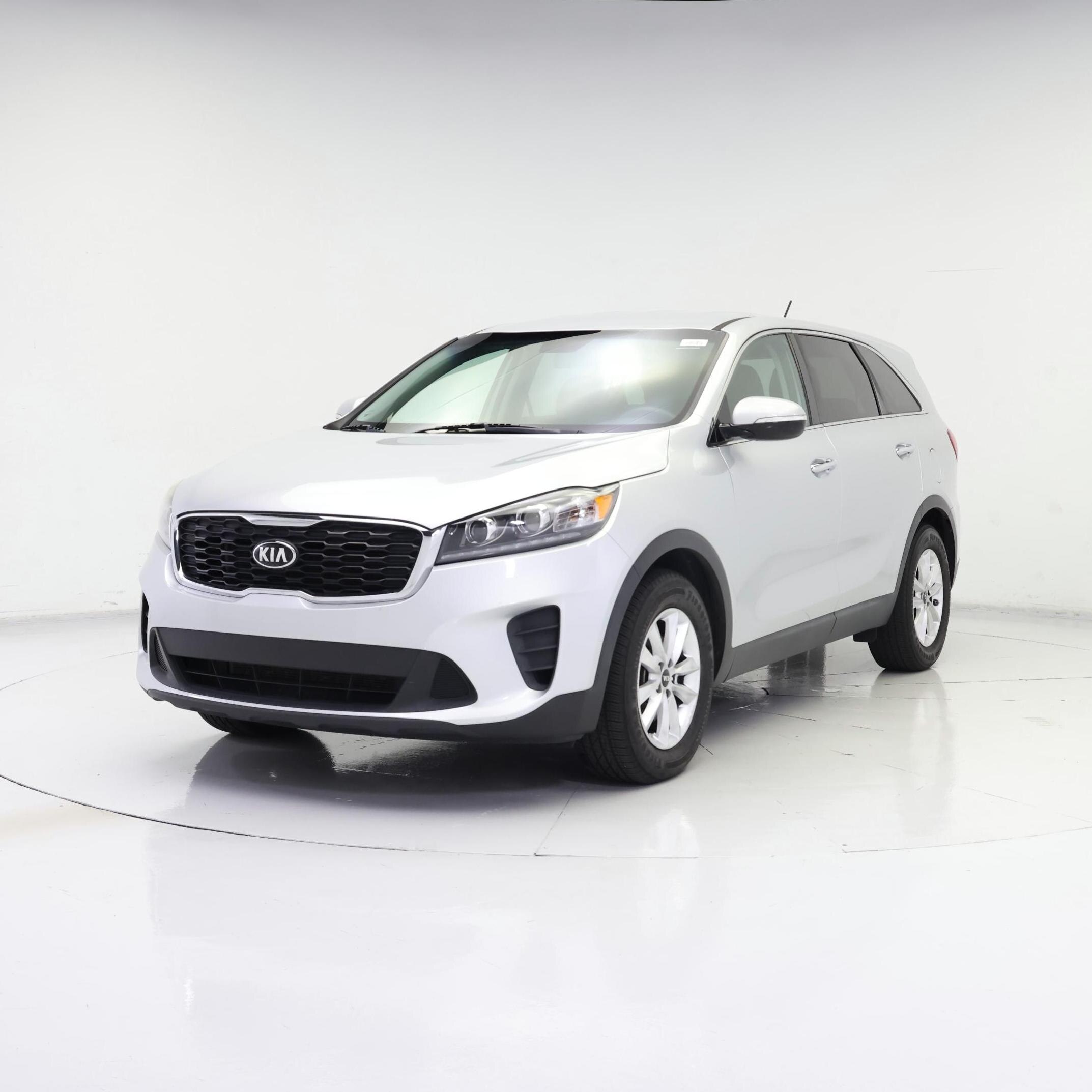 Thumbnail: 2019 Kia Sorento - 4