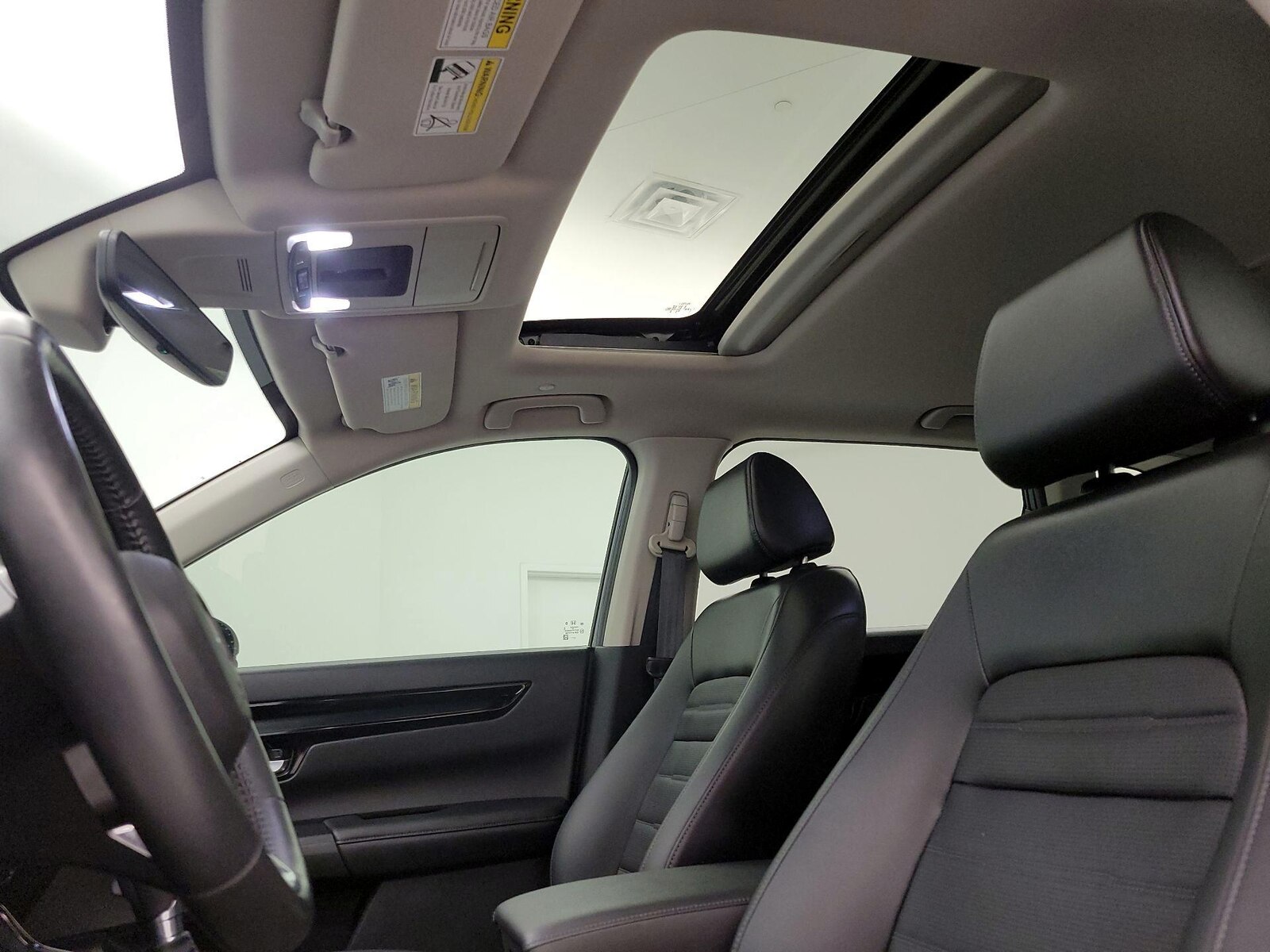 Sunroof(s) & Overhead Airbags