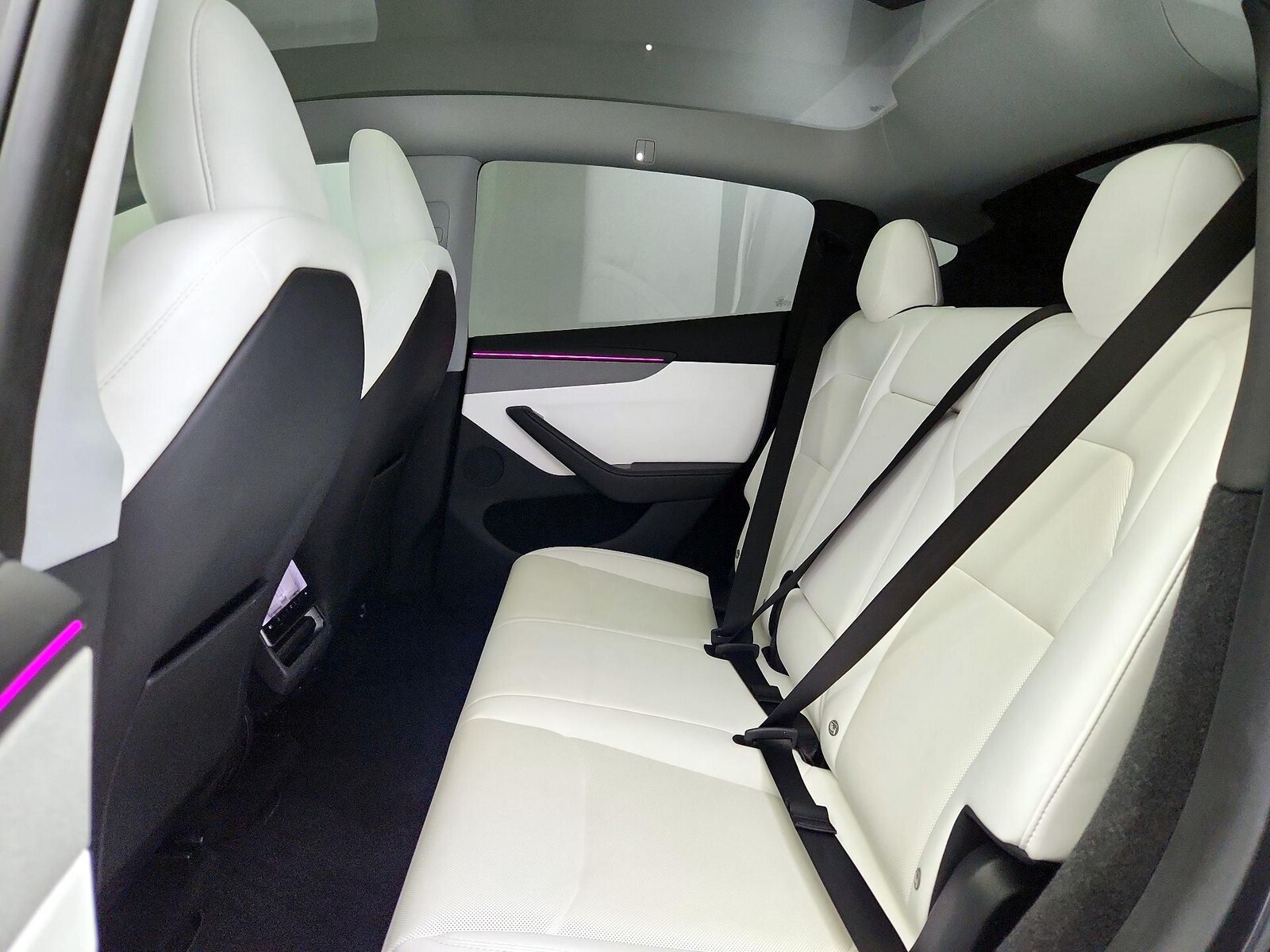 Rear Air Conditioning