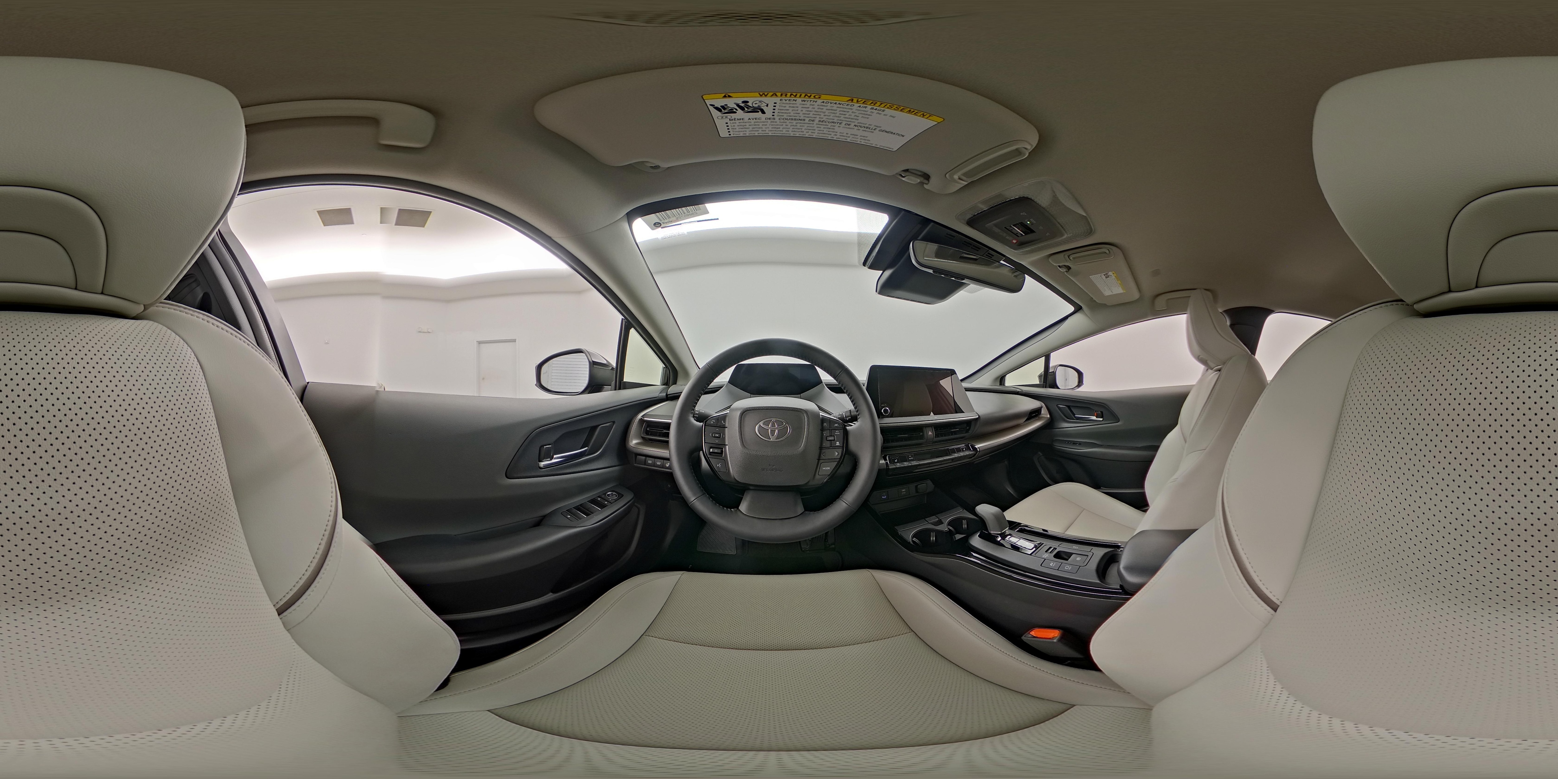 2026 Toyota Prius XLE - Photo 27