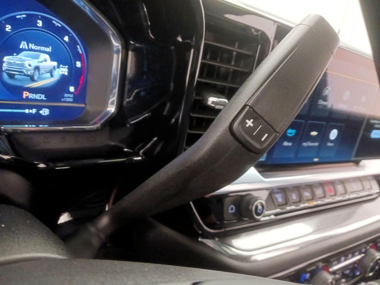 2024 Chevrolet Silverado 2500HD High Country - Photo 19